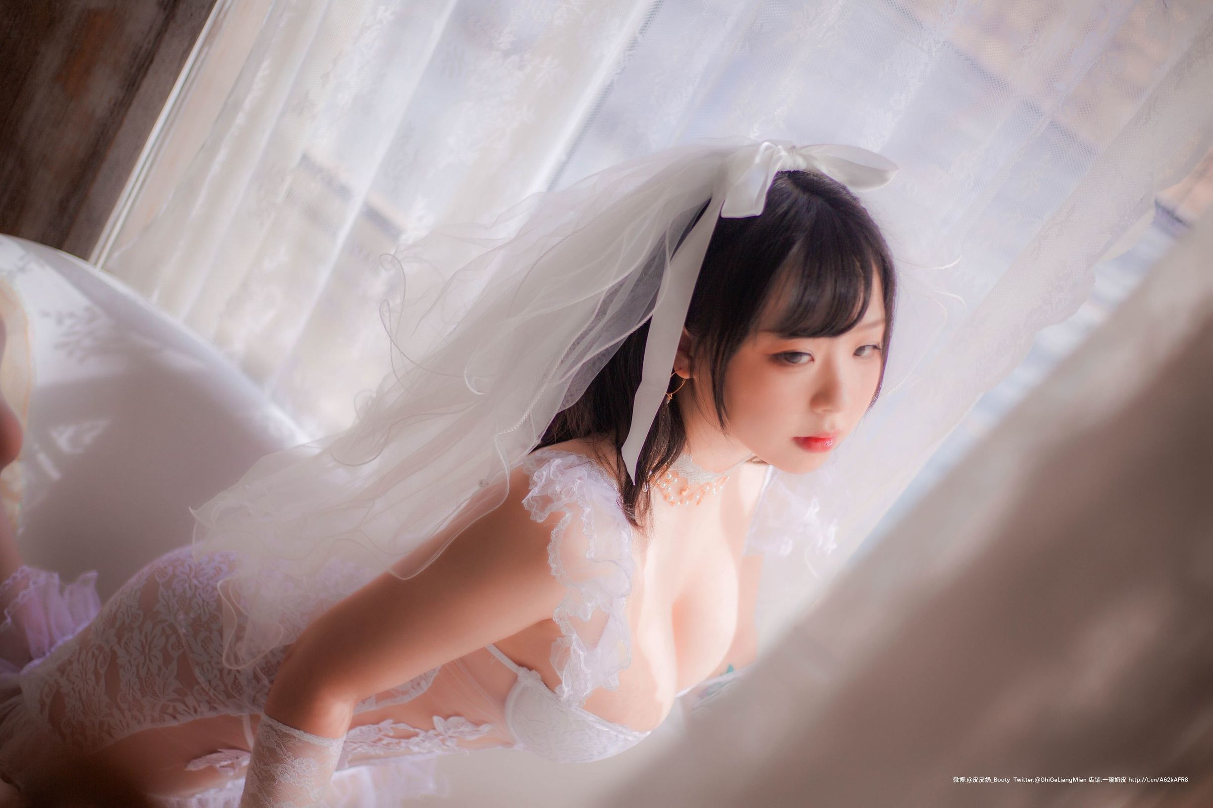 คอสเพลย์ภาพถ่าย] ปิปิไน้น่ารักมากเลย - ชุดเจ้าสาวที่พร่ามัว