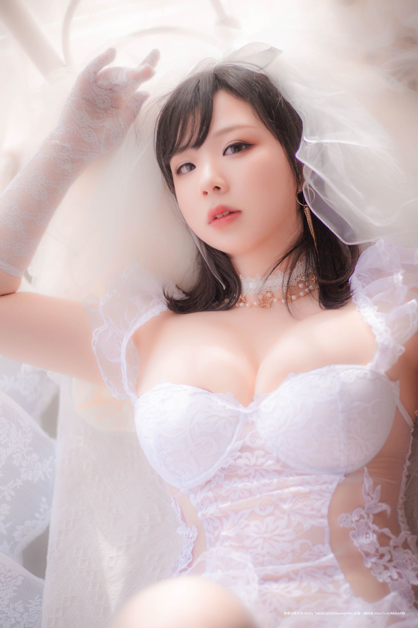 คอสเพลย์ภาพถ่าย] ปิปิไน้น่ารักมากเลย - ชุดเจ้าสาวที่พร่ามัว