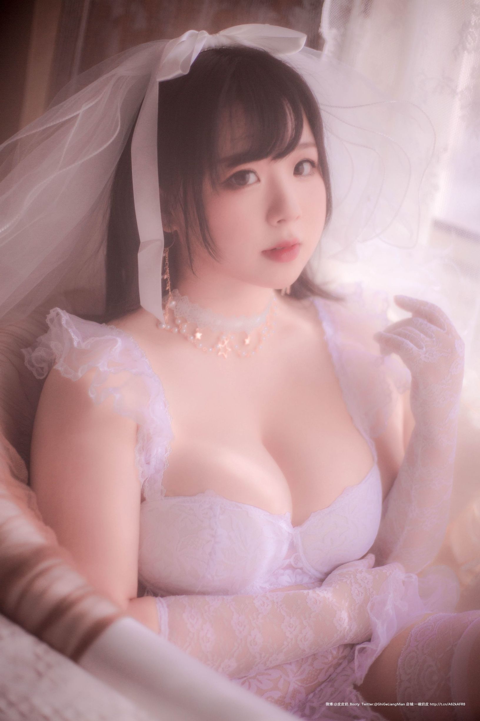 คอสเพลย์ภาพถ่าย] ปิปิไน้น่ารักมากเลย - ชุดเจ้าสาวที่พร่ามัว