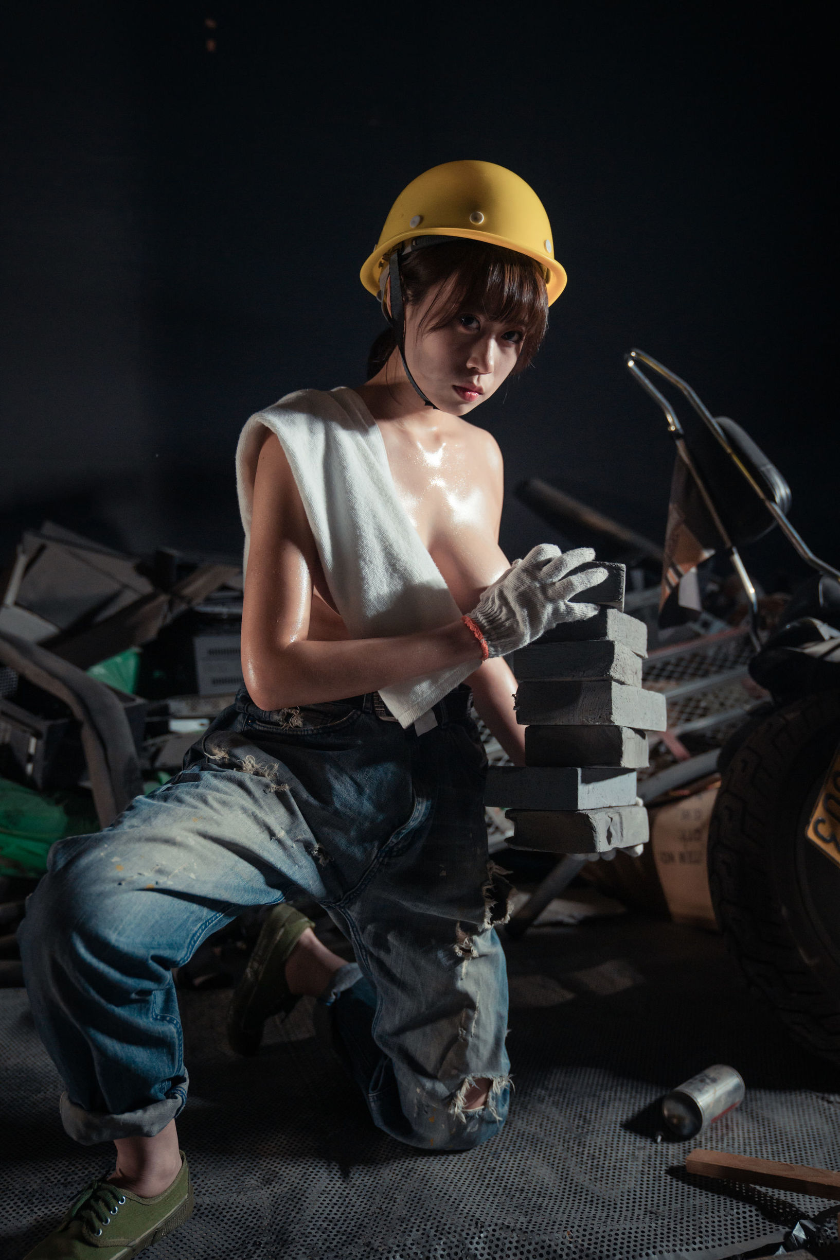 Cosplay Ảnh] Moe Mei Nai Xi Chan nice - Chúng ta công nhân có sức mạnh