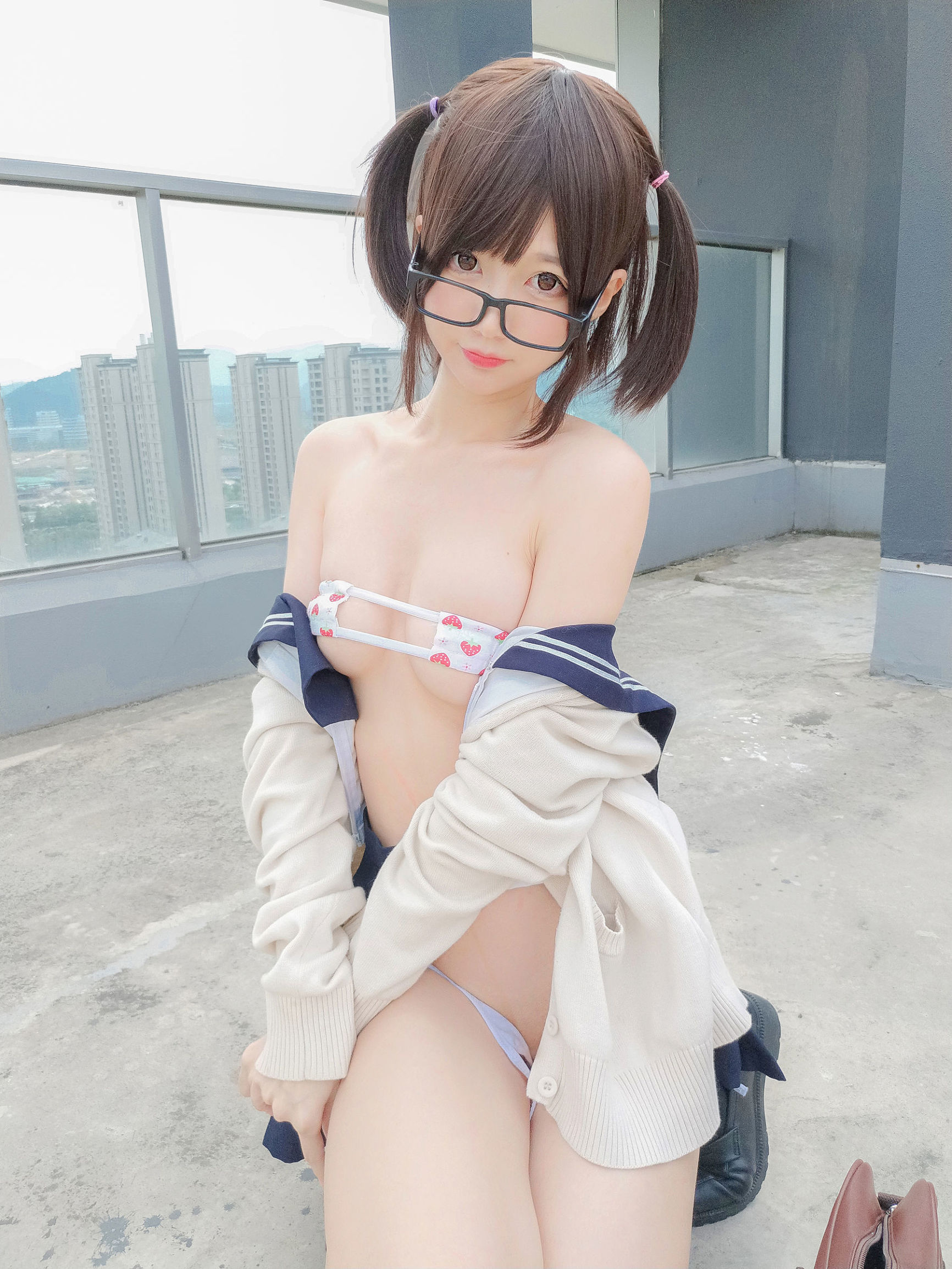 Cosplay寫真] Nagisa魔物喵 - 海軍JK風