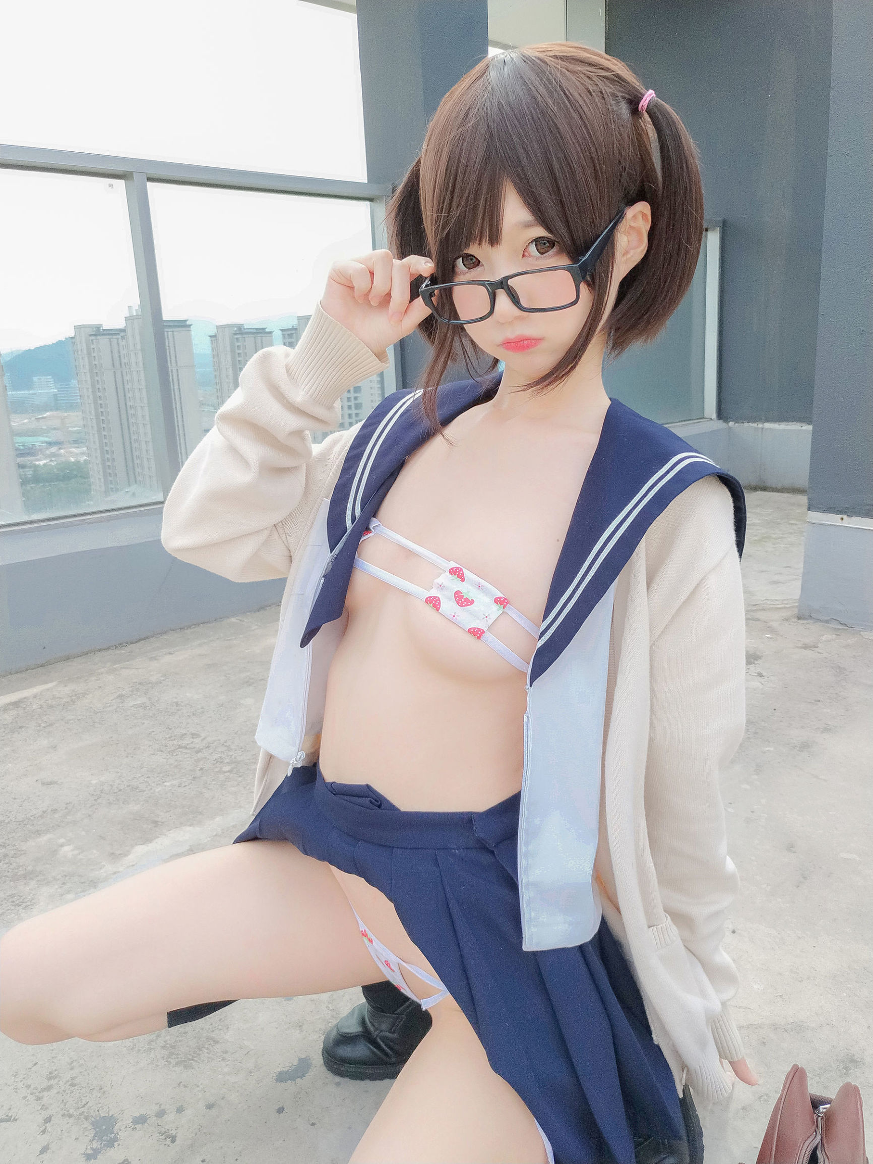 Cosplay寫真] Nagisa魔物喵 - 海軍JK風