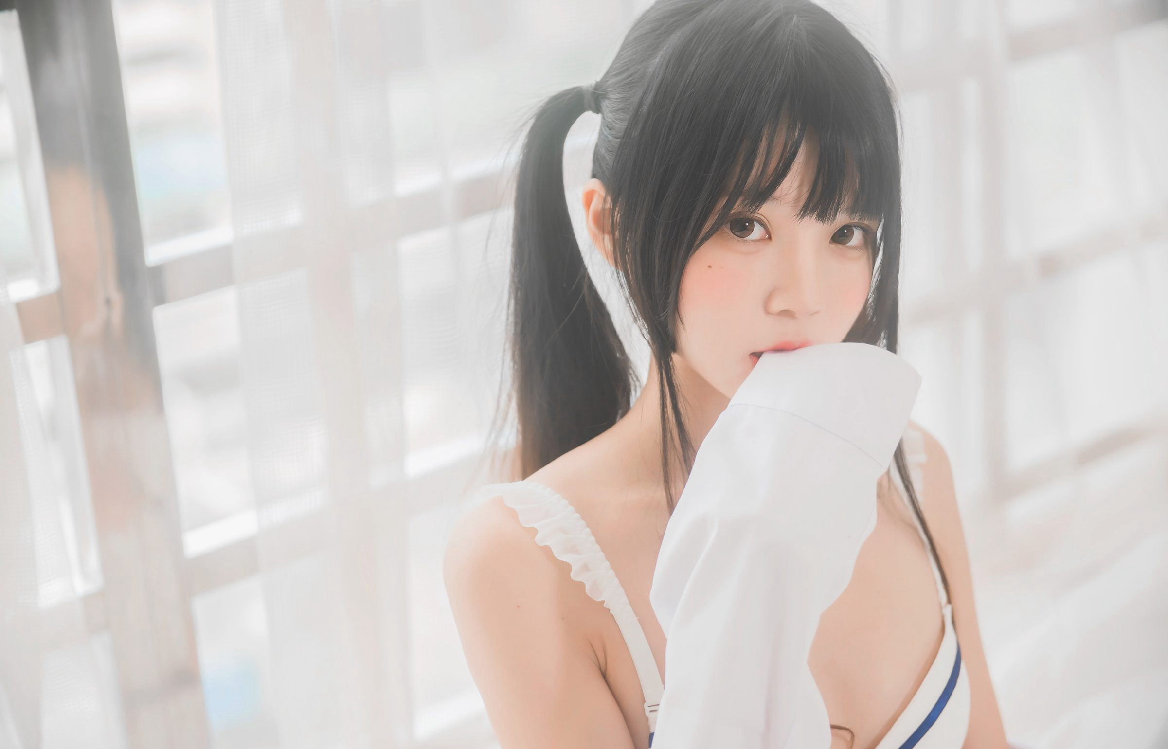 桜桃喵2021最新图集性感cosplay诱惑JK嫩白三点内衣写真
