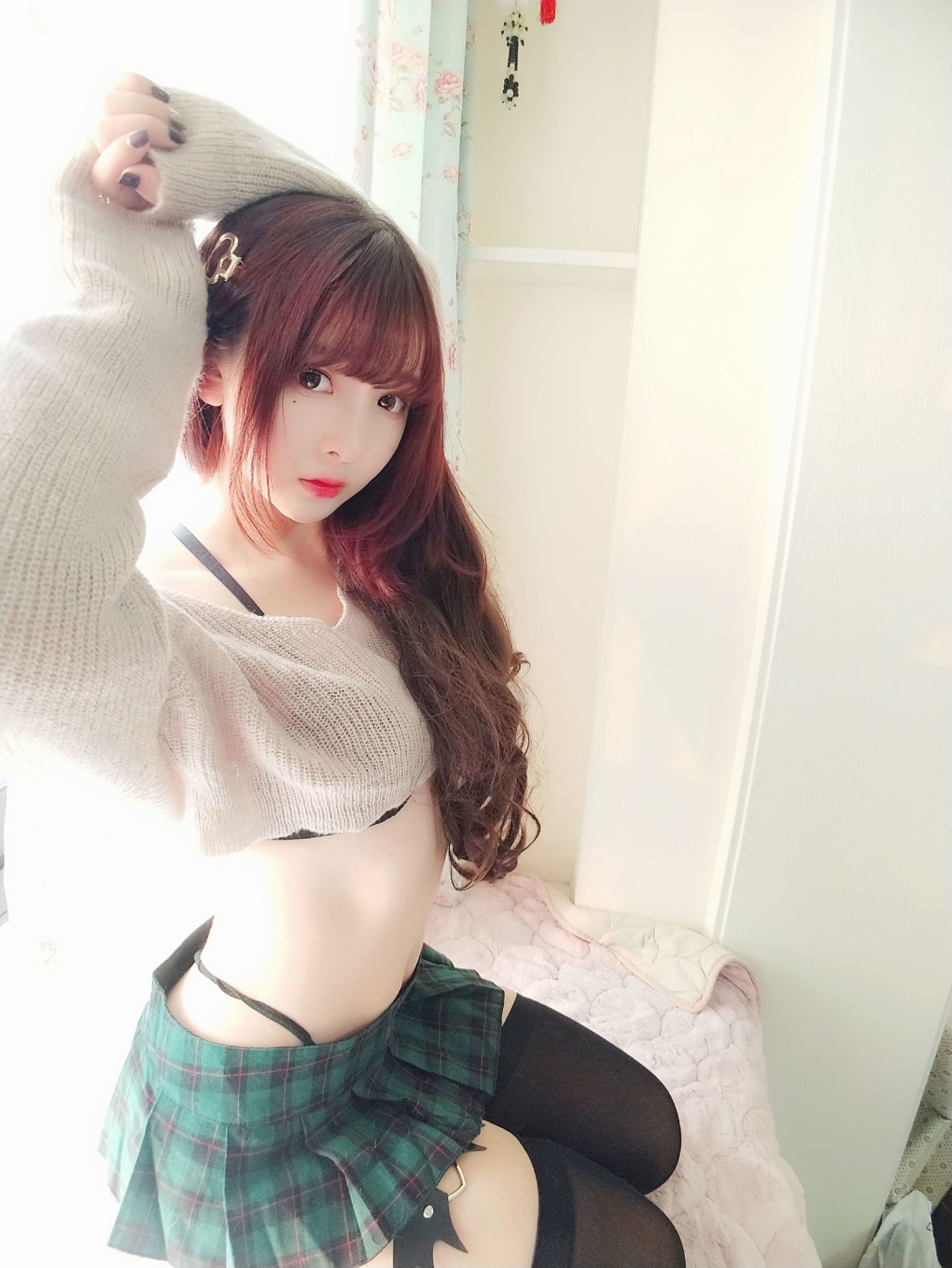 Cosplay寫真] 二次元美女古川神樂 - 性感毛衣