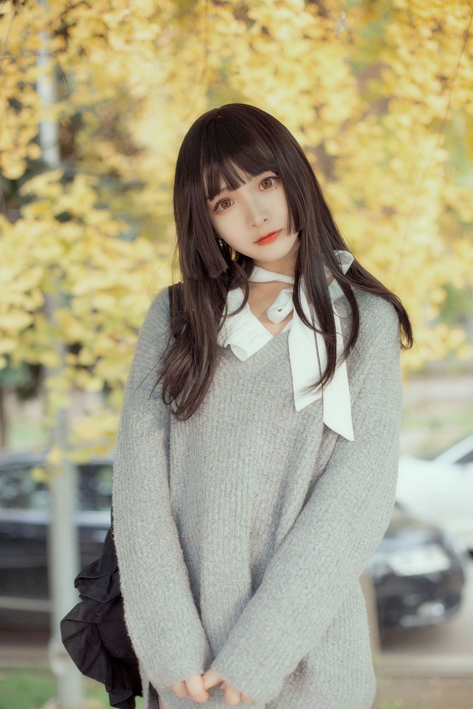 Cosplay写真] 二次元美女古川カグラ - 銀杏の下