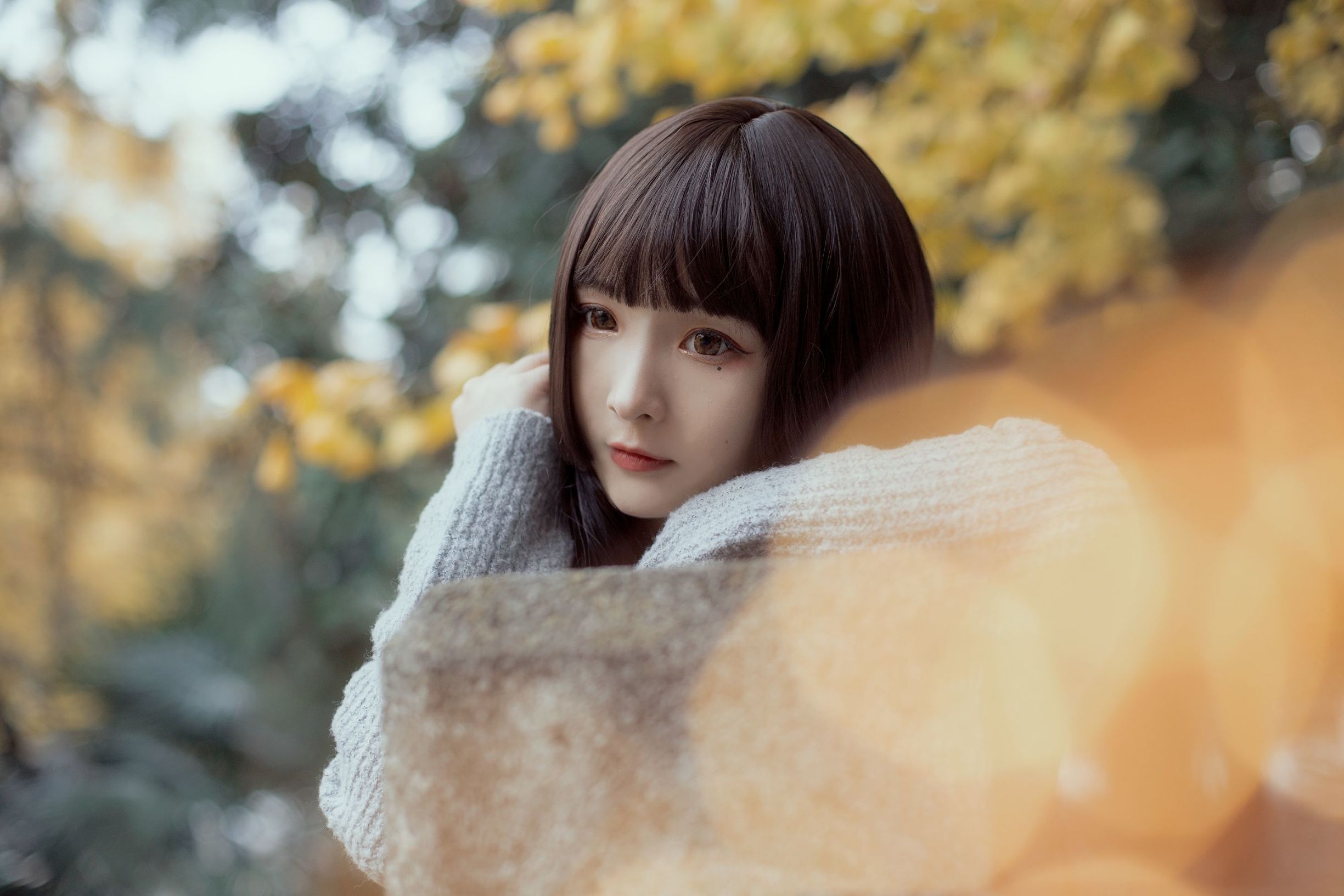 Cosplay写真] 二次元美女古川カグラ - 銀杏の下
