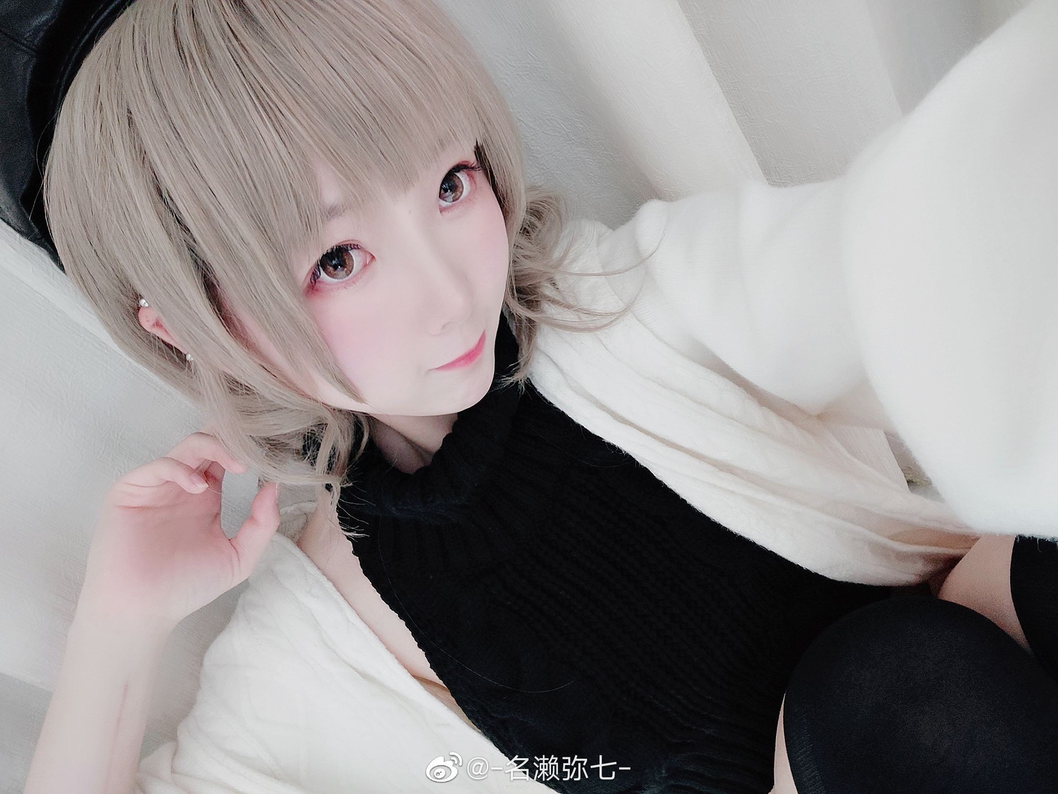 Cosplay ภาพถ่าย] บล็อกเกอร์อนิเมะ นาเสะ มิคิ - เสื้อกันหนาว