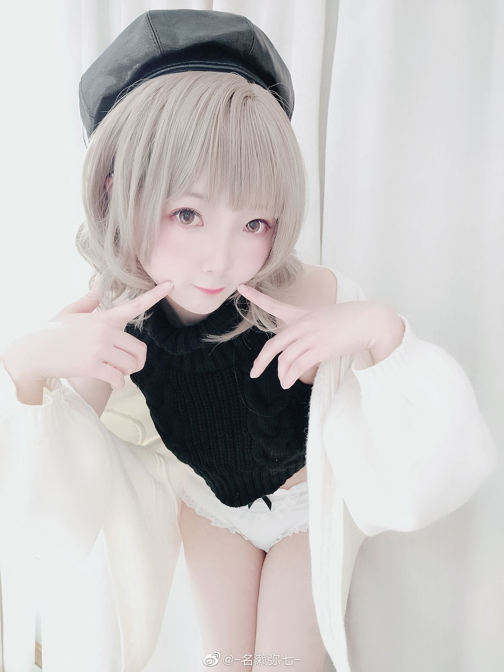 Cosplay ภาพถ่าย] บล็อกเกอร์อนิเมะ นาเสะ มิคิ - เสื้อกันหนาว
