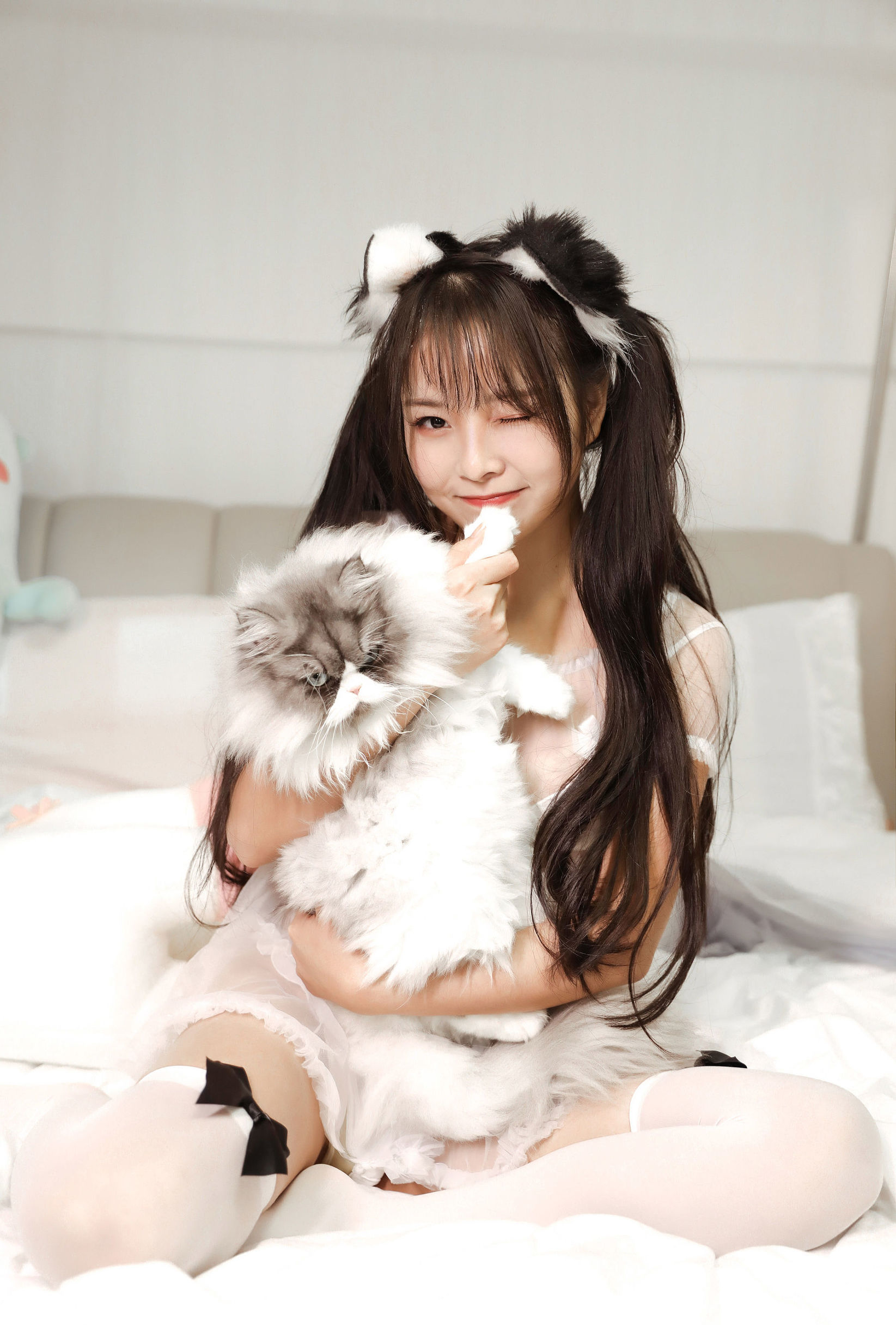 Cosplay寫真] 蘇嫣嫣阿姨 - 白色貓耳頭飾