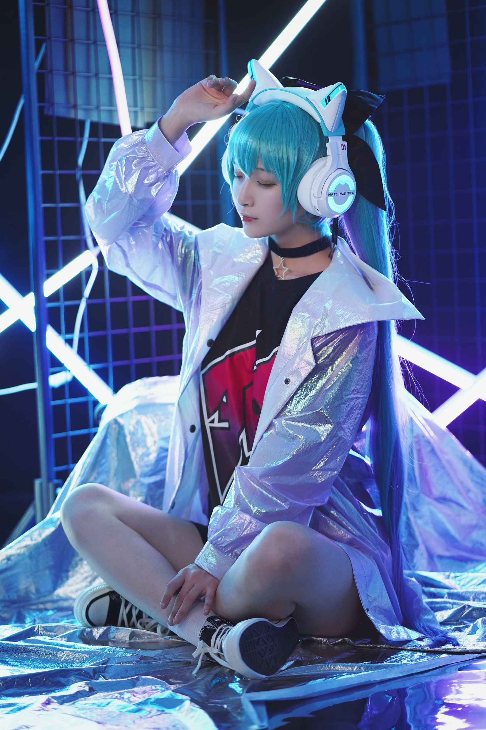 Cosplay ảnh] Blogger anime Tế Bảng Thiêu Quỷ Vũ W - Yêu Vũ tai nghe Miku