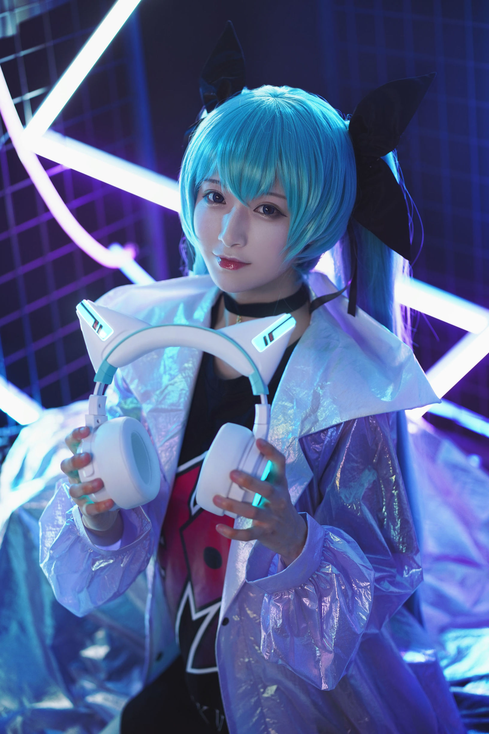 Cosplay ảnh] Blogger anime Tế Bảng Thiêu Quỷ Vũ W - Yêu Vũ tai nghe Miku