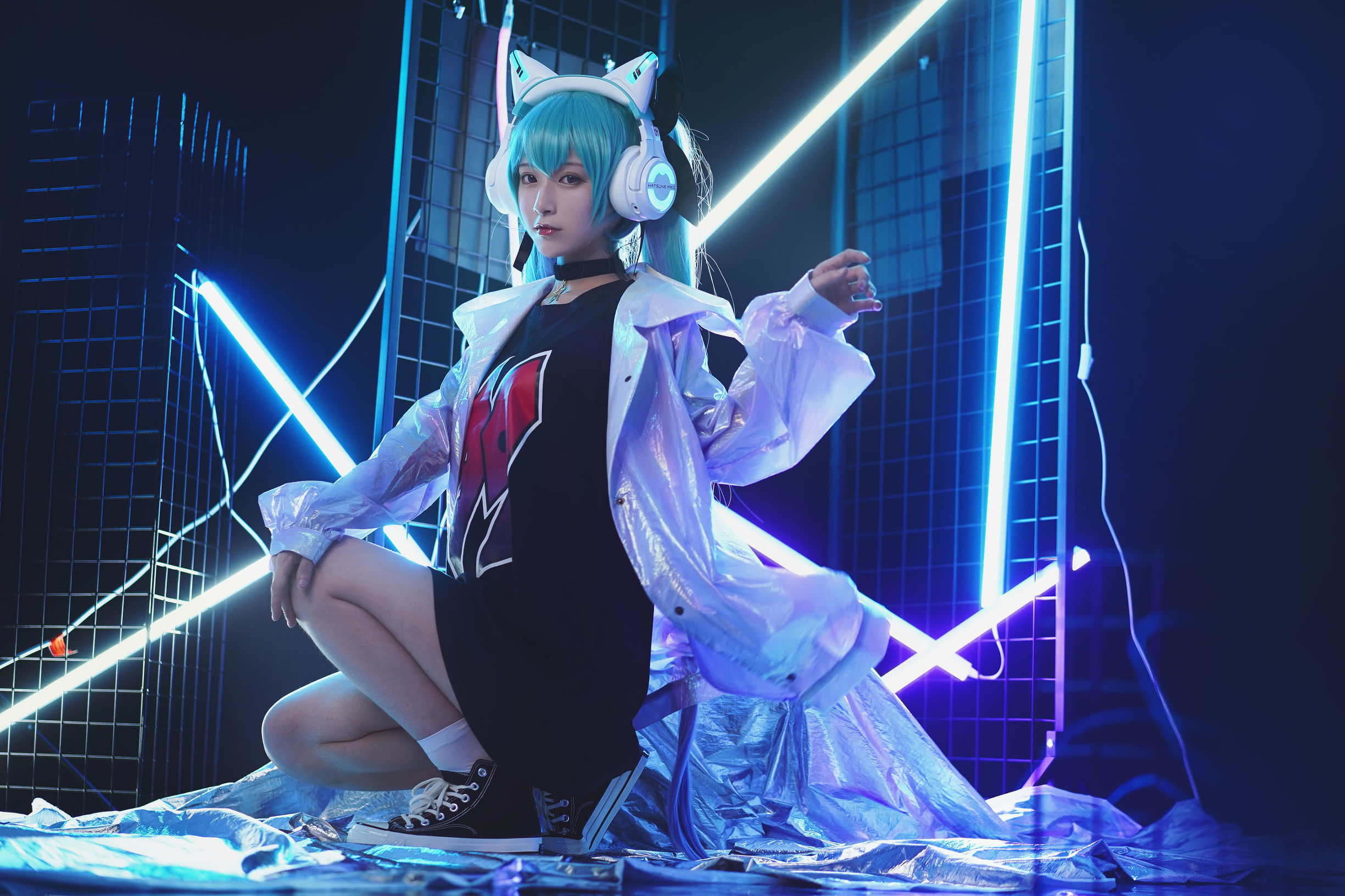 Cosplay ảnh] Blogger anime Tế Bảng Thiêu Quỷ Vũ W - Yêu Vũ tai nghe Miku