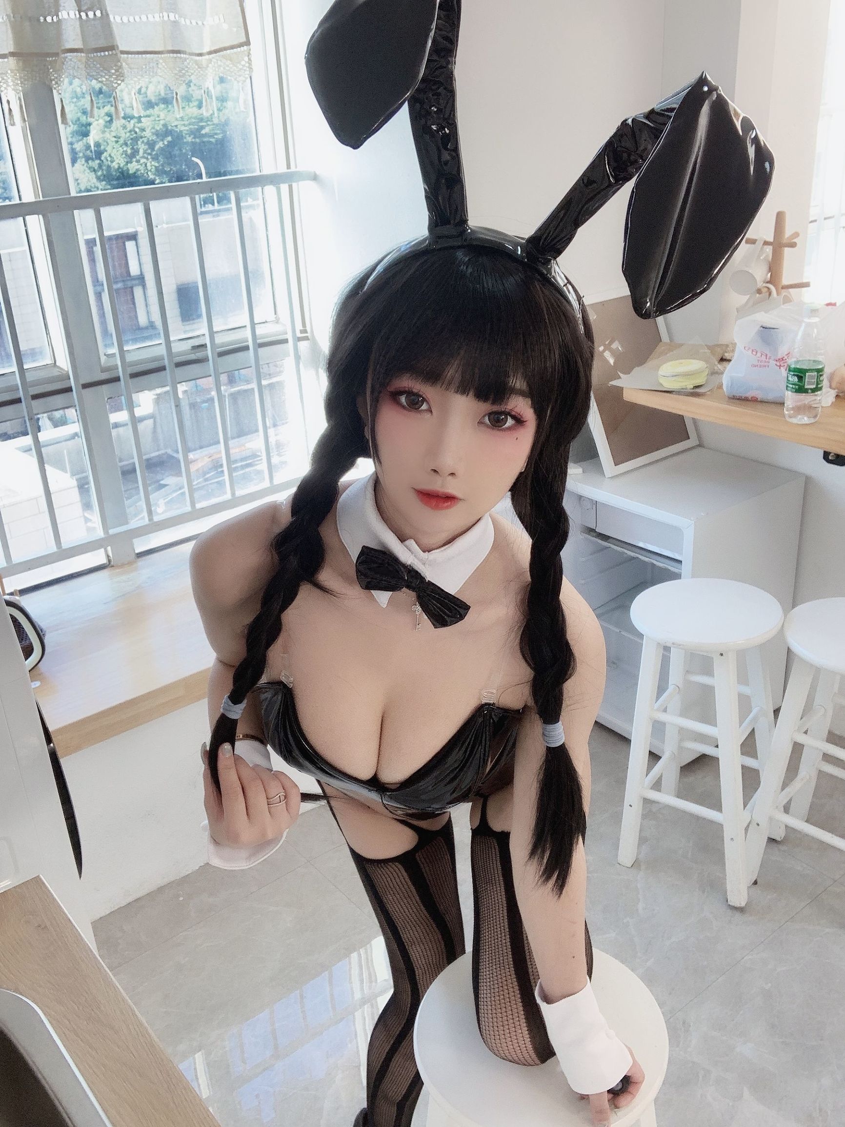 Cosplay Photo] Fair-skinned Beautiful Girl Guichu Yao - Black Bunny Girl
