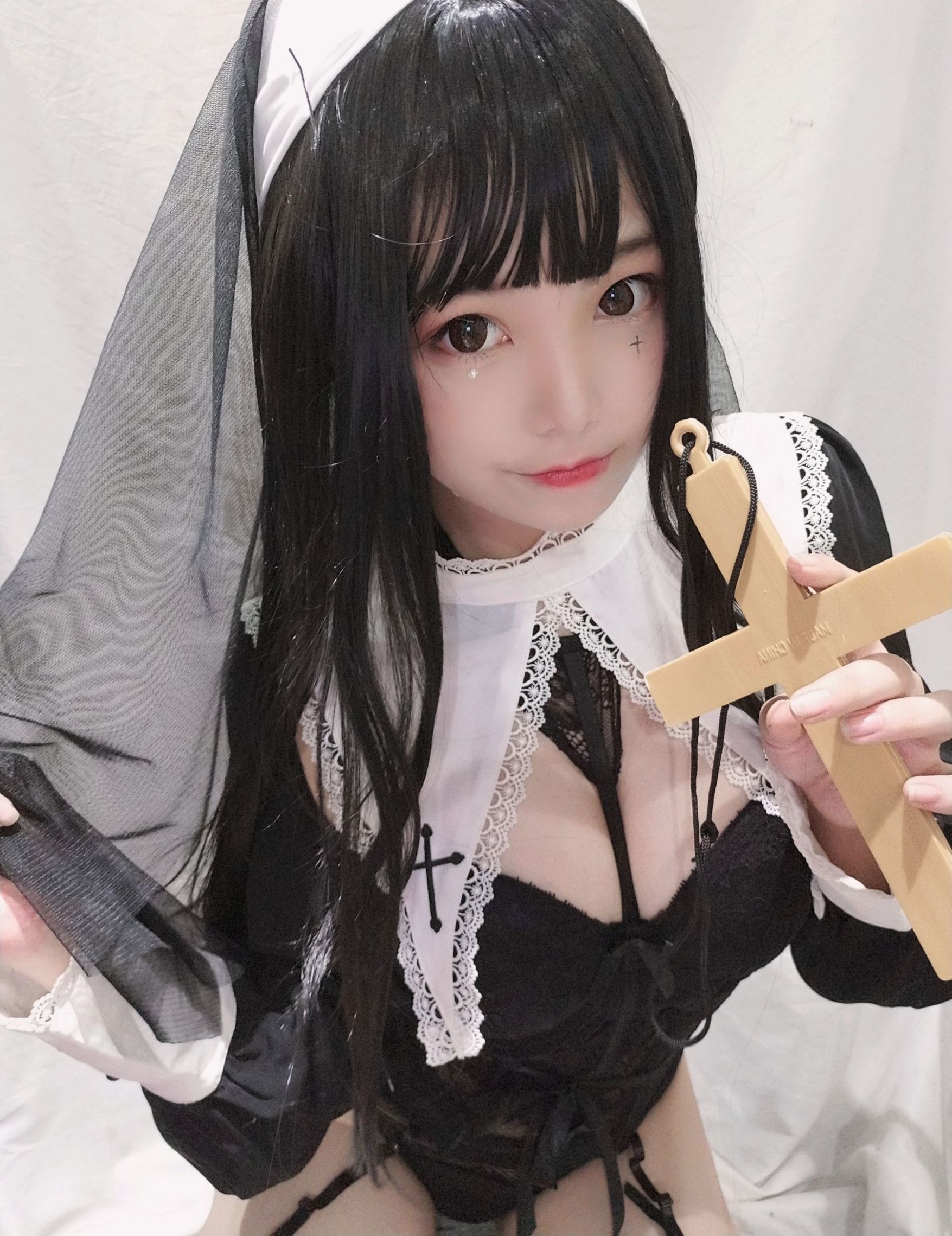 Cosplay寫真] 萌系小姐姐蜜汁貓裘 - 修女