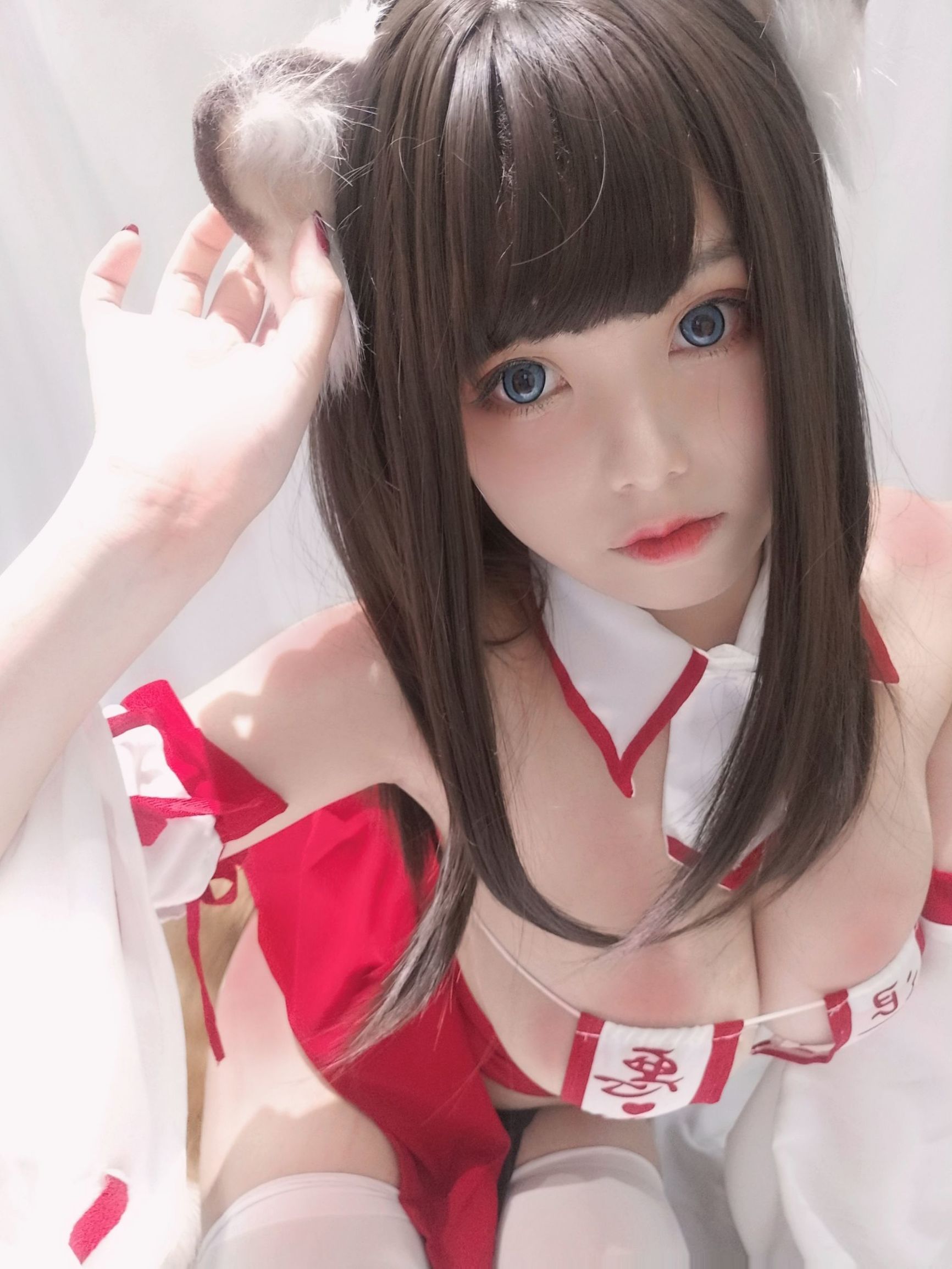 Cosplay寫真] 萌系小姐姐蜜汁貓裘 - 巫女小狐狸