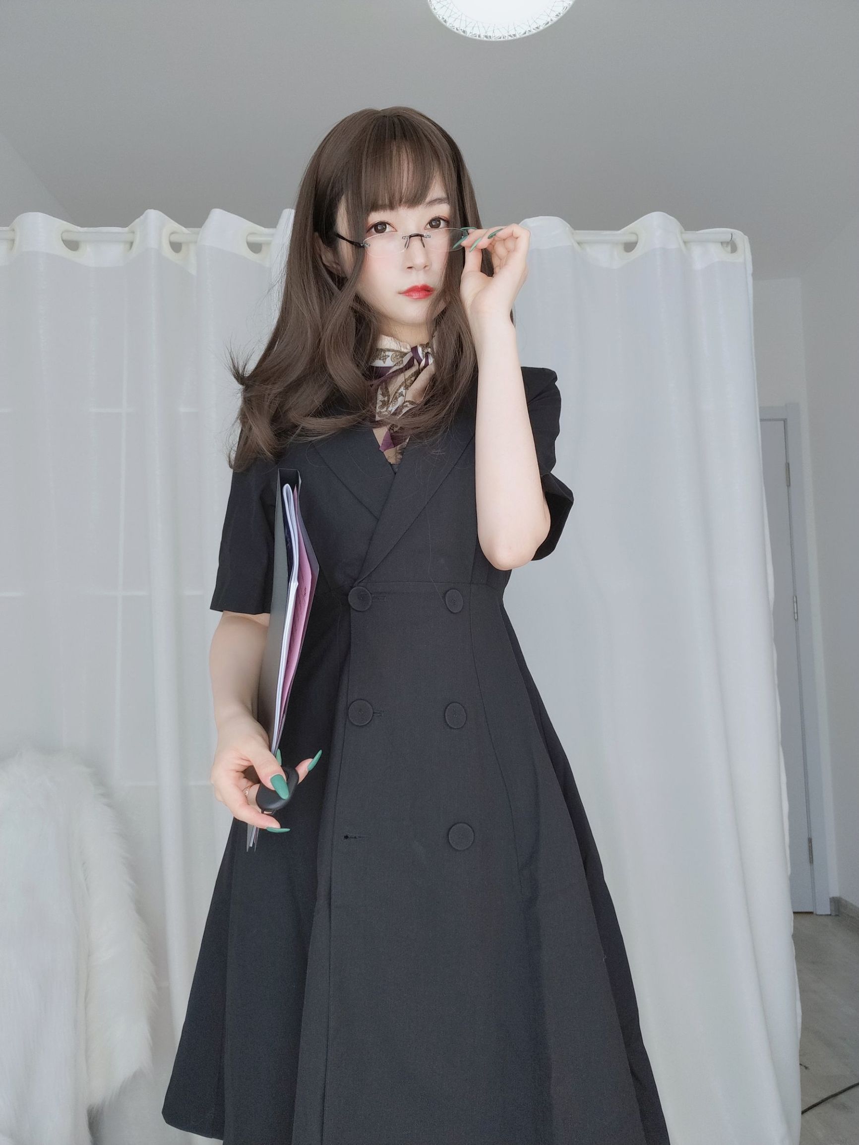 コスプレ写真] Coserさん白銀 - OLの下の内衣