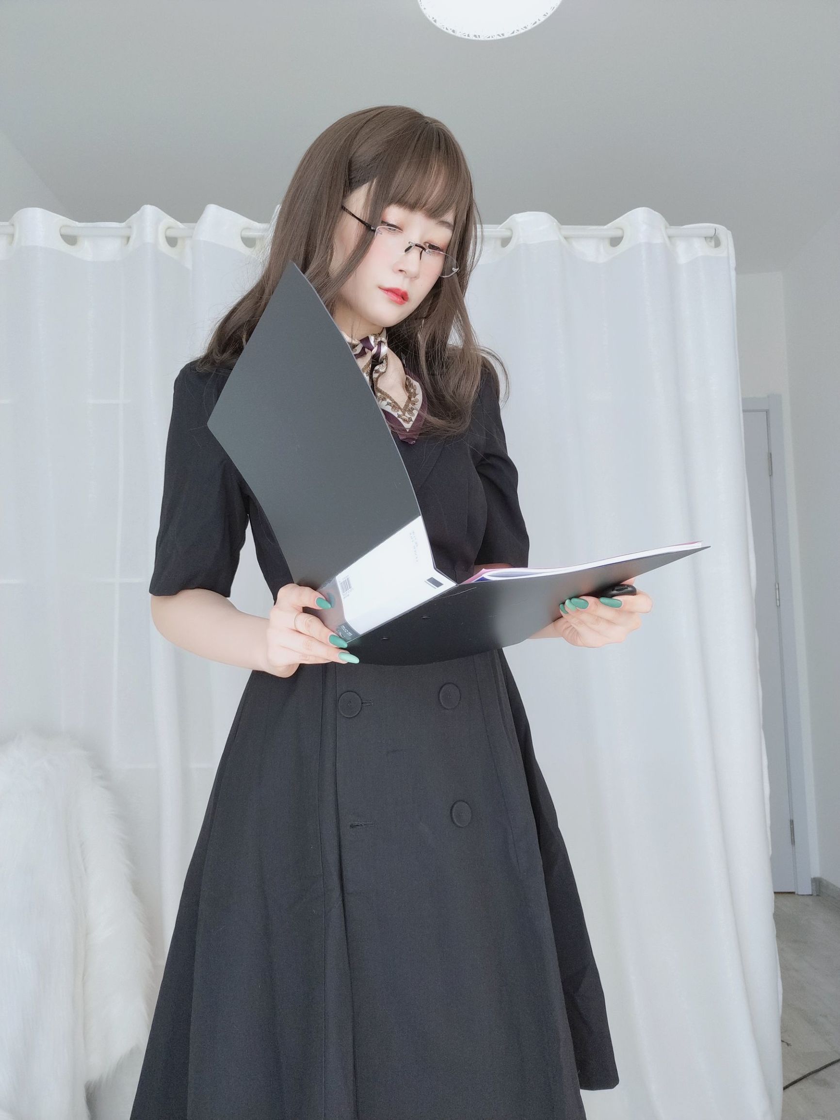 コスプレ写真] Coserさん白銀 - OLの下の内衣