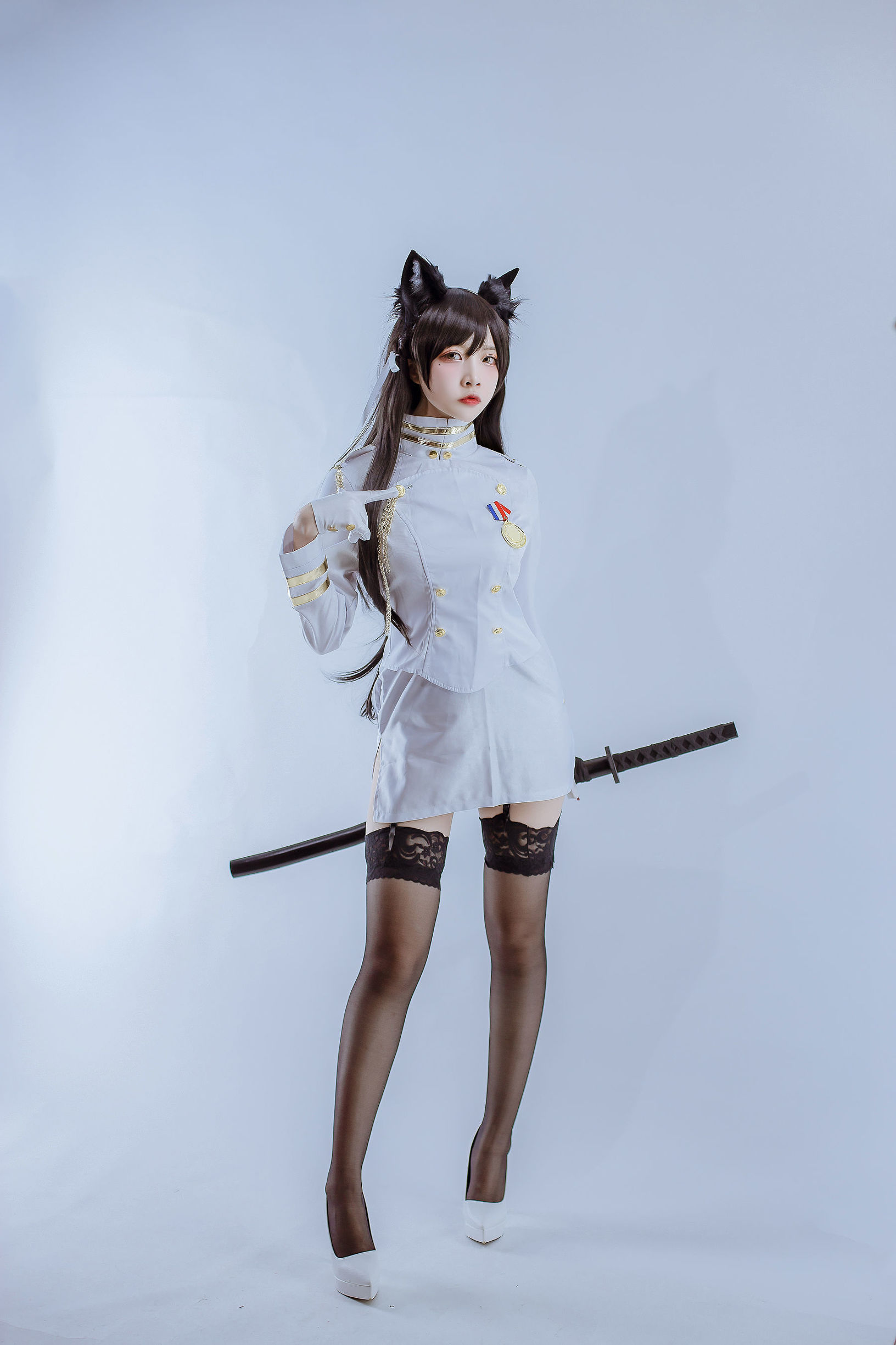 Cosplay ภาพถ่าย] Coser ที่ได้รับความนิยม 二ซา Nisa - อยะนะมิ จาก อาชูร์ เลน ชุดทหาร