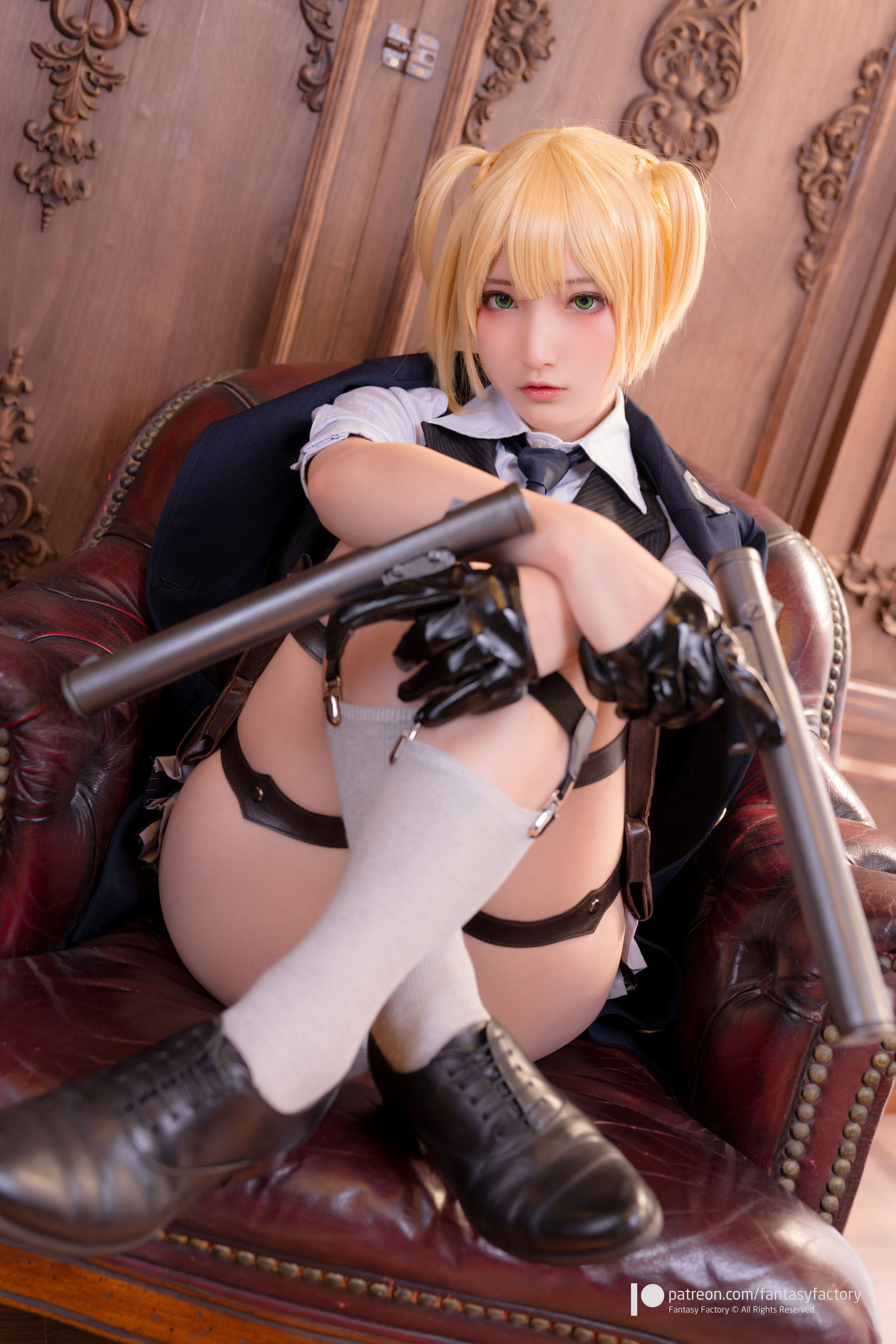 コスプレ写真] 小丁 《ファンタジー ファクトリー》 - 2020年6月 看護師 スク水
