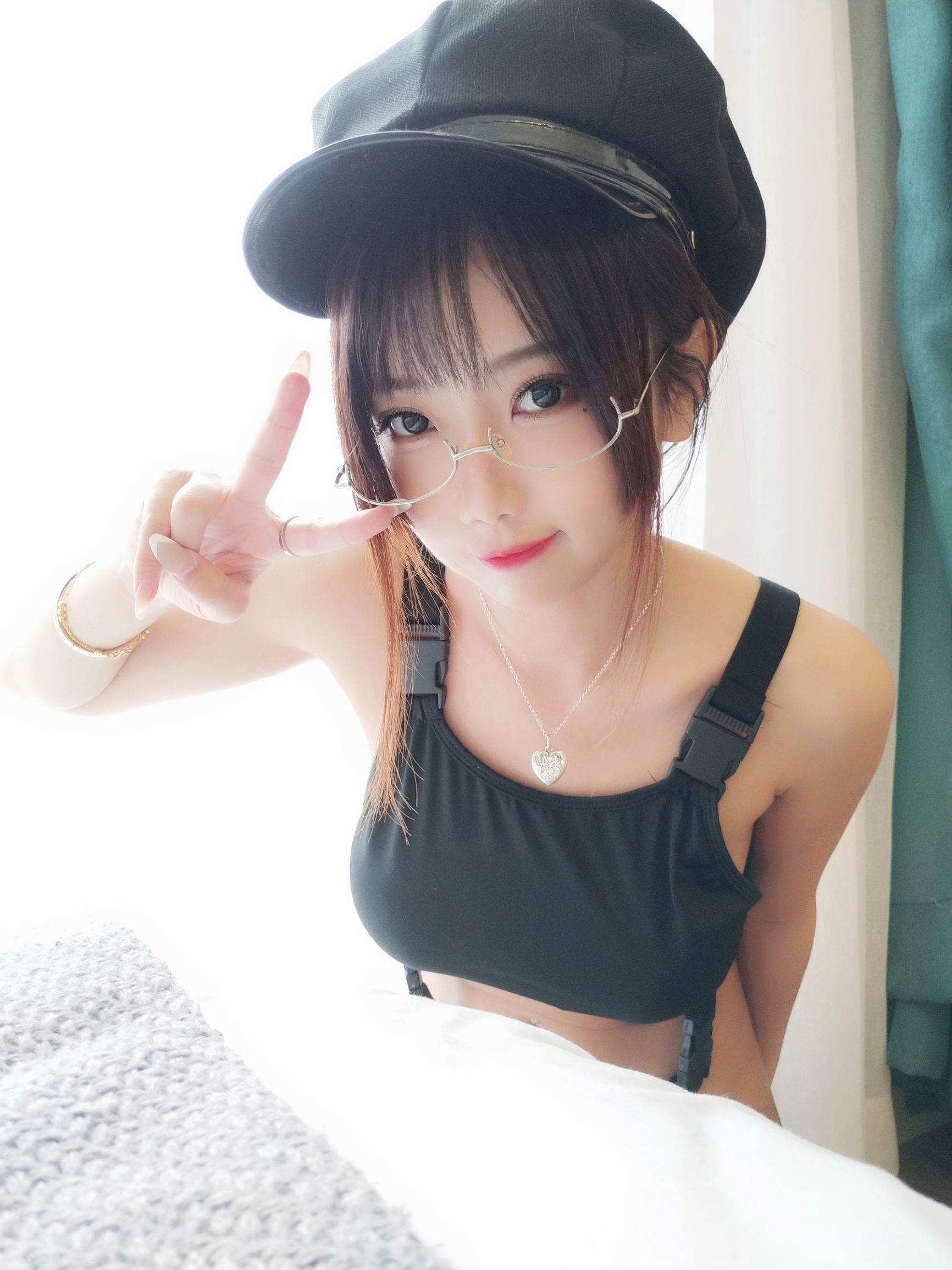 Ảnh Cosplay] Cô Gái Đẹp Da Trắng Mịn - Quỷ Súc Yao, Vận Động Viên