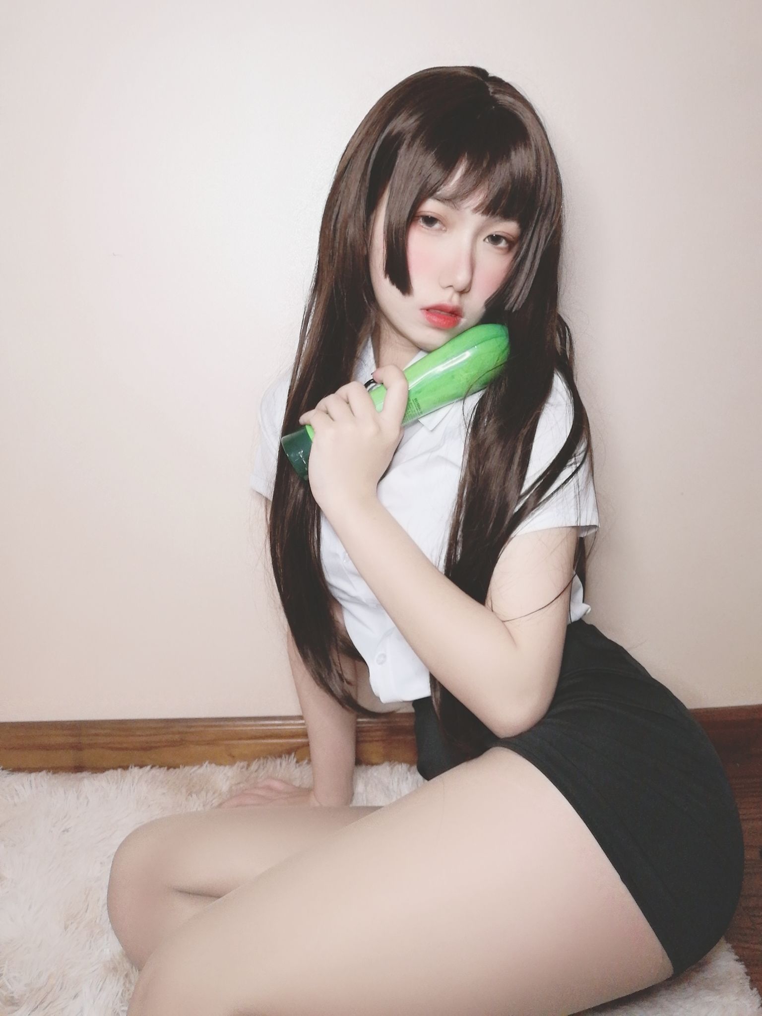 Cosplay Ảnh] Yuyuko SJ_ - Cô Thư Ký Say Rượu Nhỏ