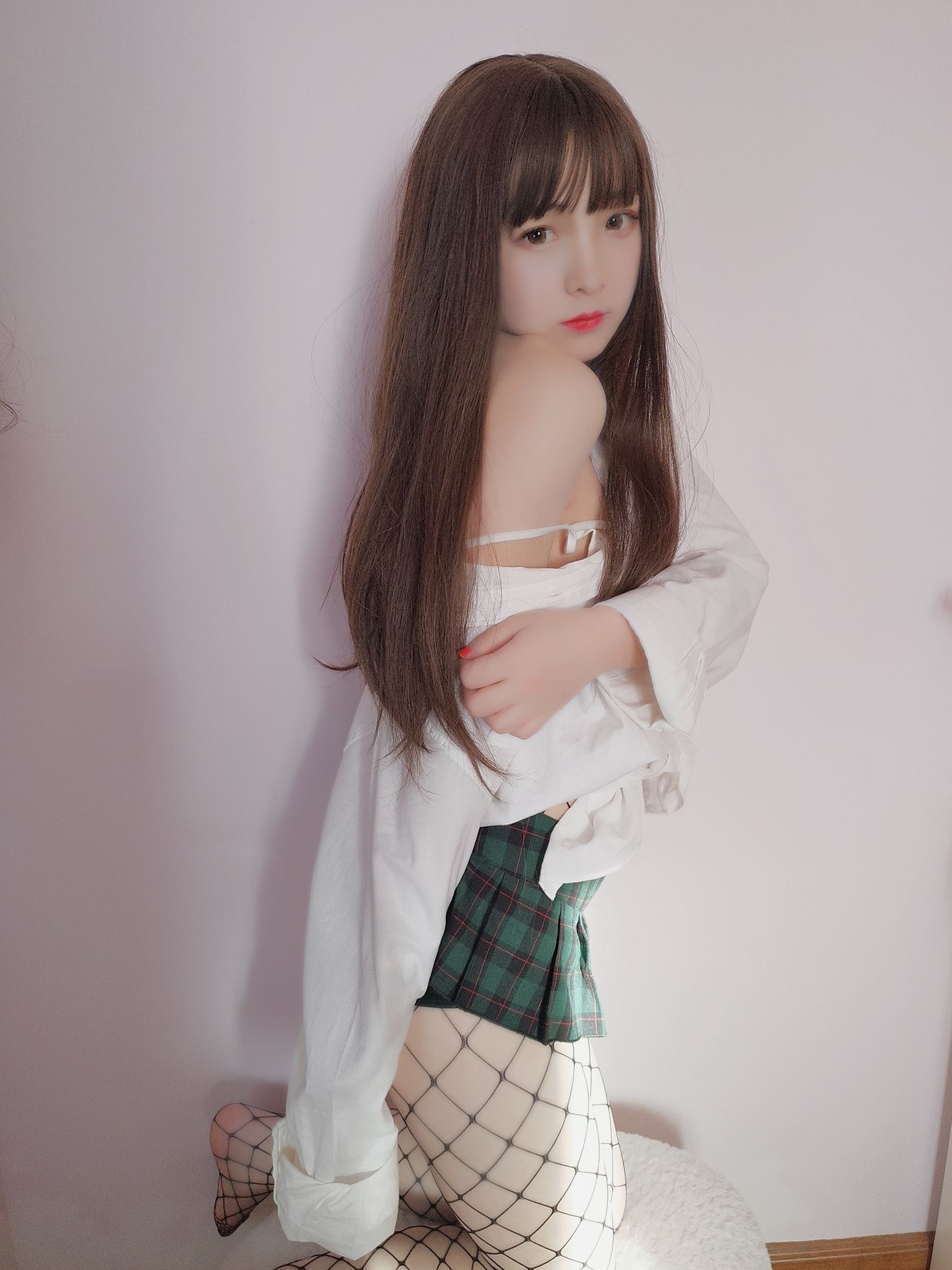 Cosplay Ảnh] Mỹ nhân 2D Furukawa Kagura - Áo sơ mi bạn trai