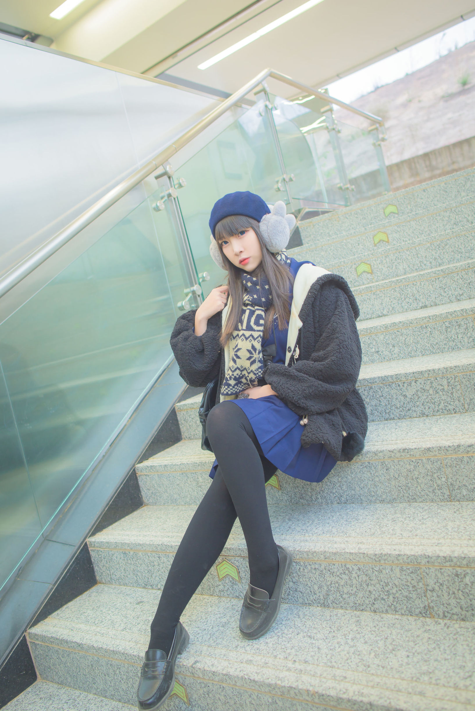Cosplay Photos] Popular Coser Er Zuo Nisa - Early Spring Outdoor Shoot