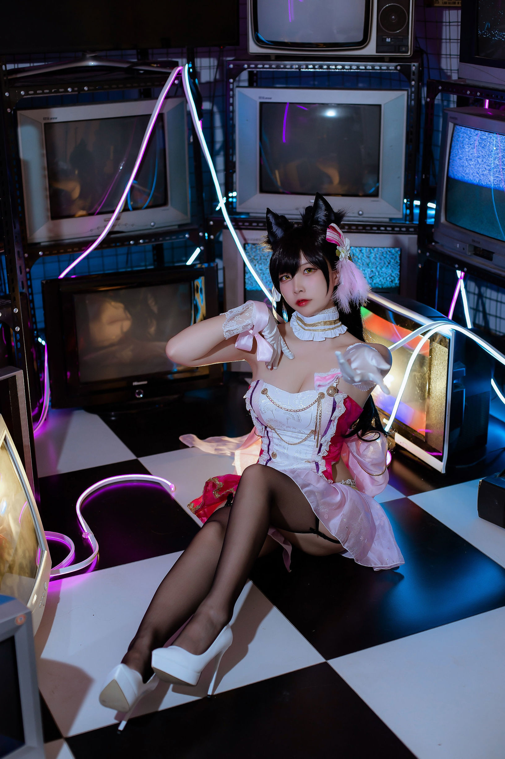 コスプレ写真] 人気のコスプレイヤー ニサ - 犬の眷属の碧藍の愛宕 打歌服