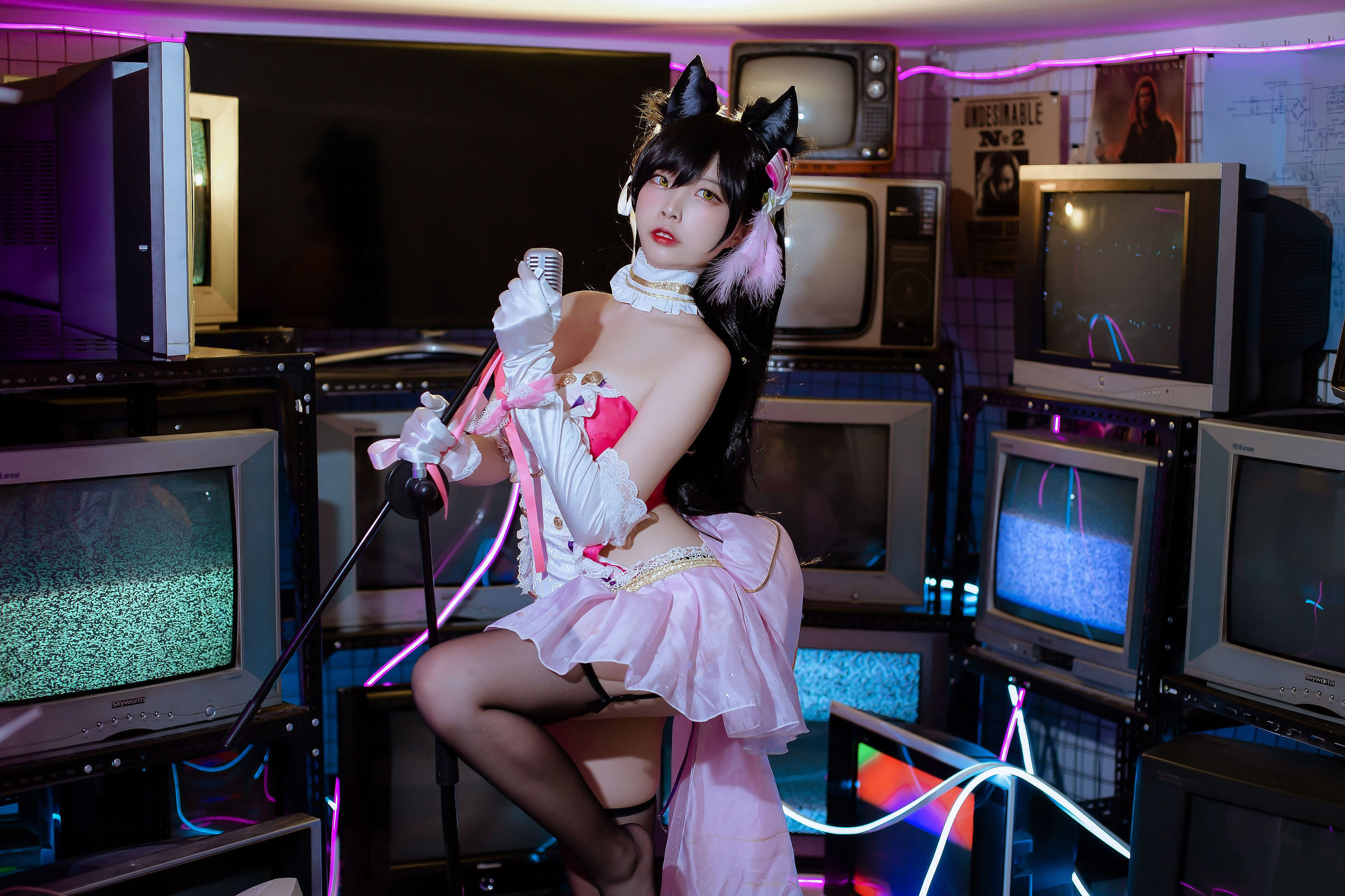 コスプレ写真] 人気のコスプレイヤー ニサ - 犬の眷属の碧藍の愛宕 打歌服