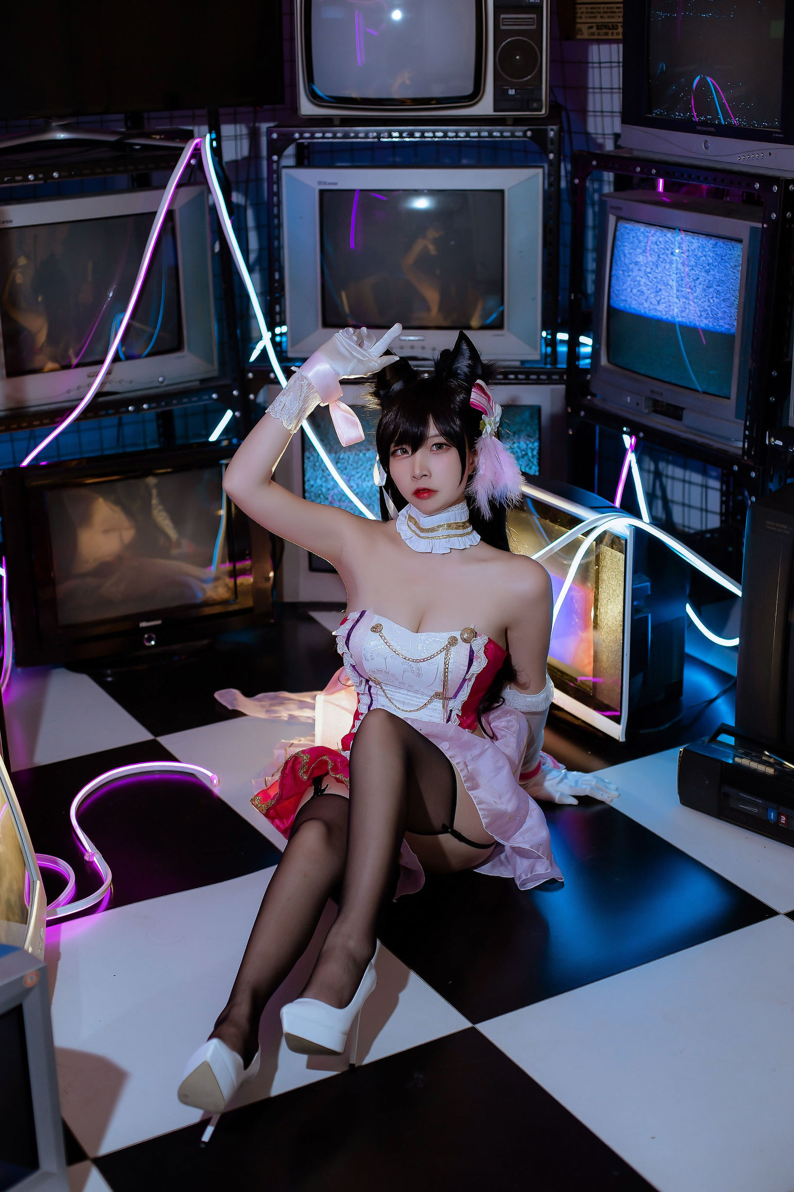 コスプレ写真] 人気のコスプレイヤー ニサ - 犬の眷属の碧藍の愛宕 打歌服