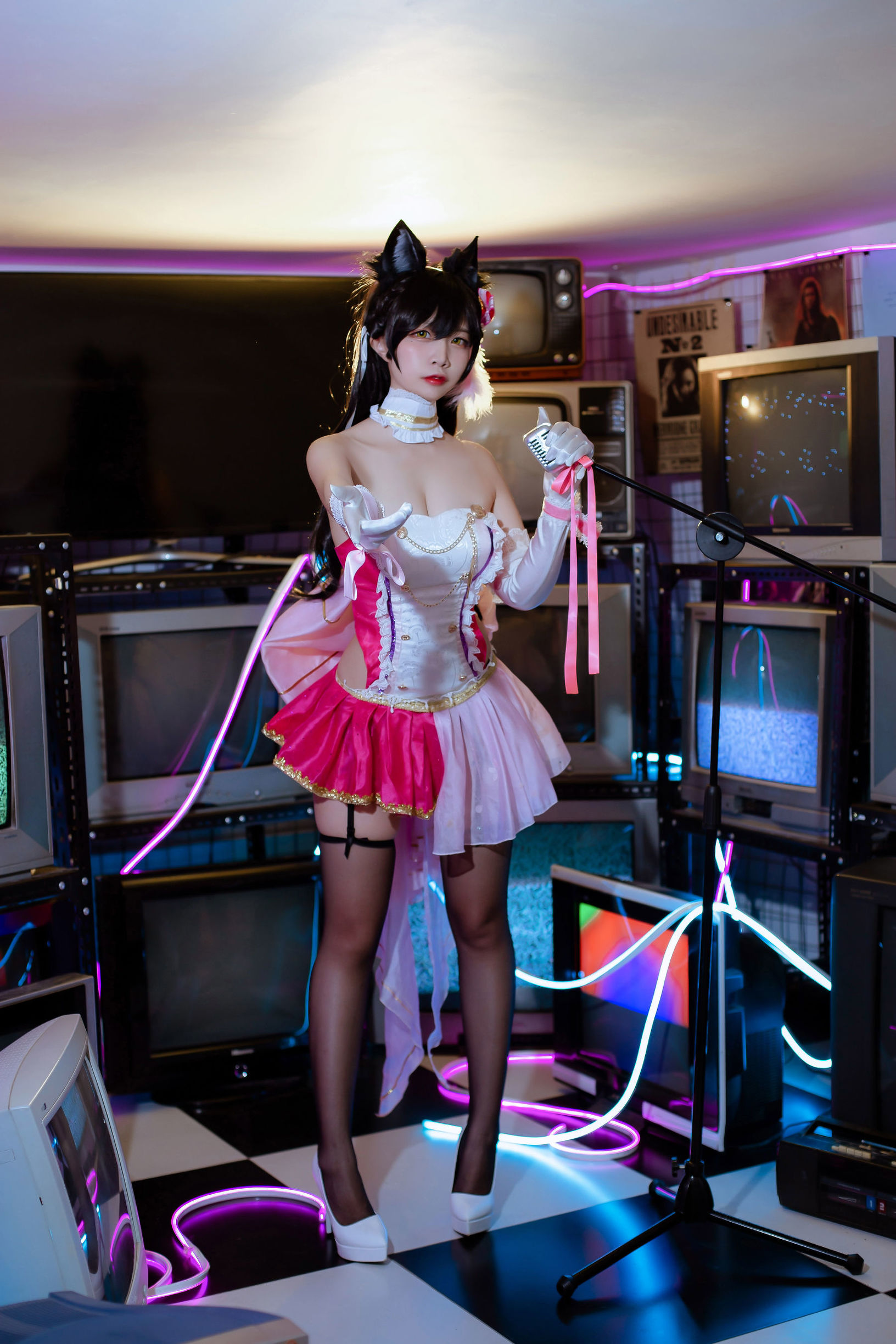 コスプレ写真] 人気のコスプレイヤー ニサ - 犬の眷属の碧藍の愛宕 打歌服