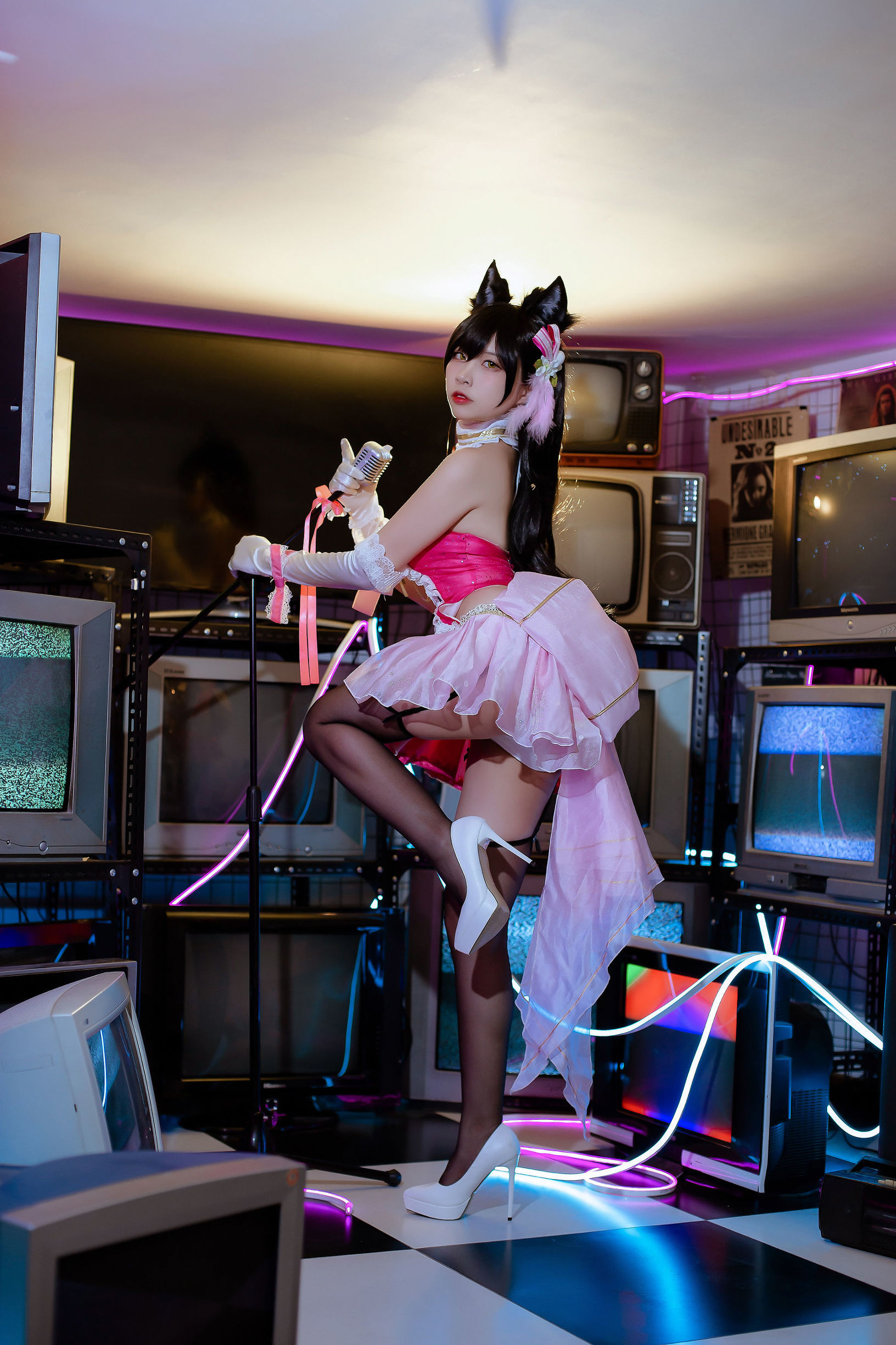 コスプレ写真] 人気のコスプレイヤー ニサ - 犬の眷属の碧藍の愛宕 打歌服