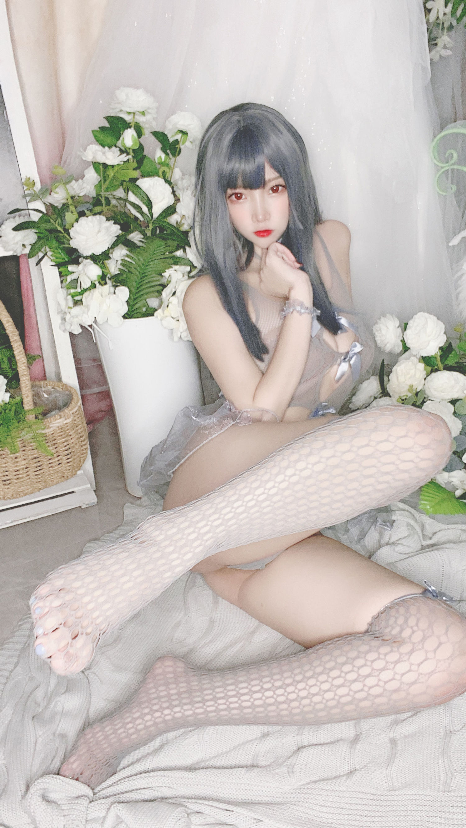 Cosplay Photos] Popular Coser Er Zuo Nisa - Blue Mesh Bikini