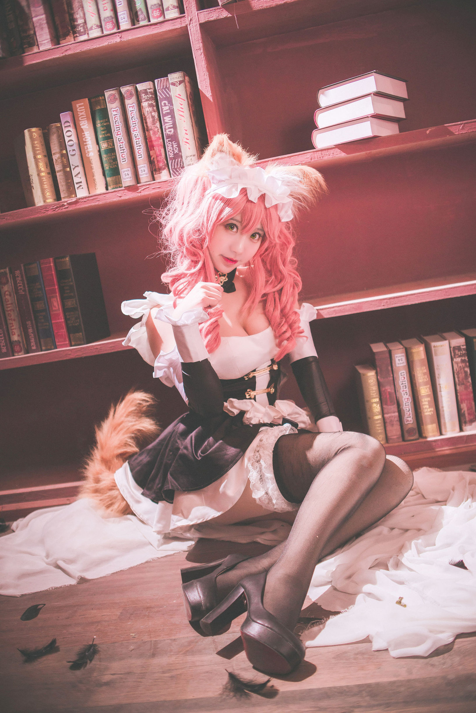 Cosplay写真] 人気のコスプレイヤー黒川 - 玉藻前真愛