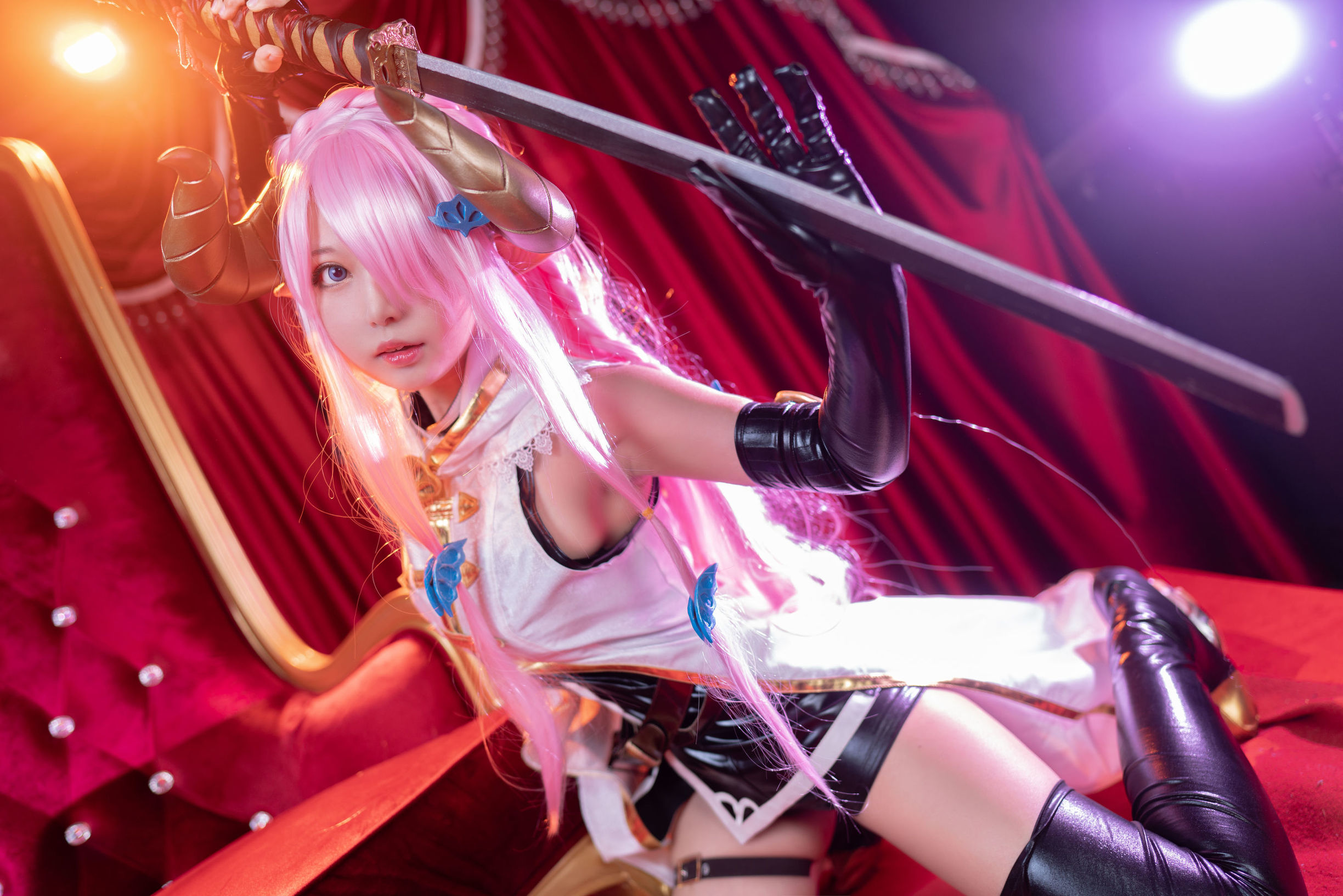 Cosplay寫真] 大眼萌妹黑貓貓OvO - 娜露梅亞