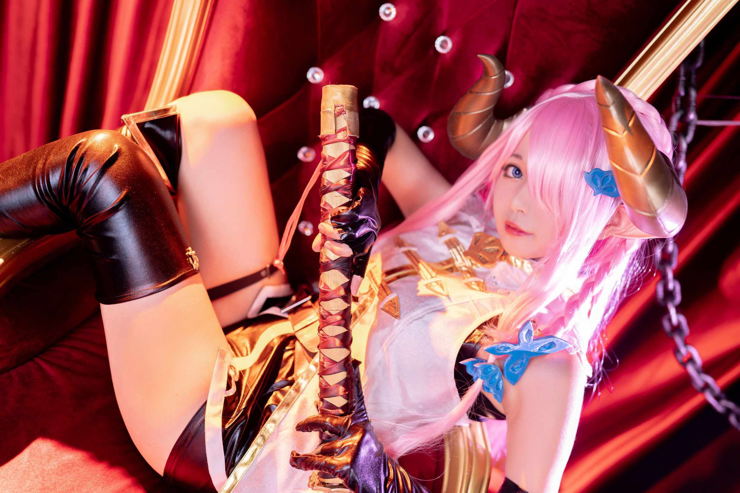 Cosplay寫真] 大眼萌妹黑貓貓OvO - 娜露梅亞