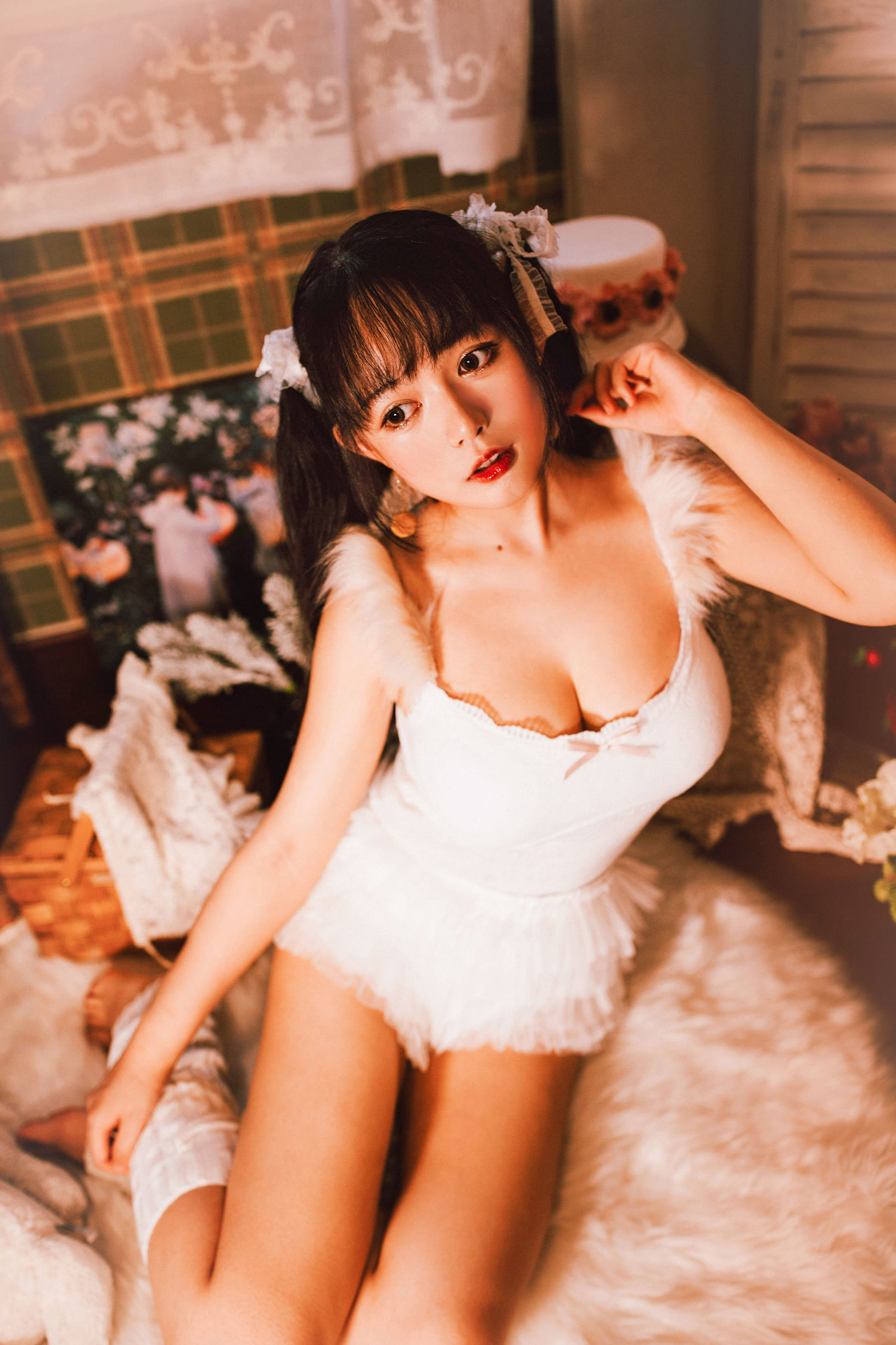 Cosplay Ảnh] Đại Nhãn Mông Muội Hắc Miêu Miêu OvO - Tóc Trắng Đôi Đuôi Ngựa