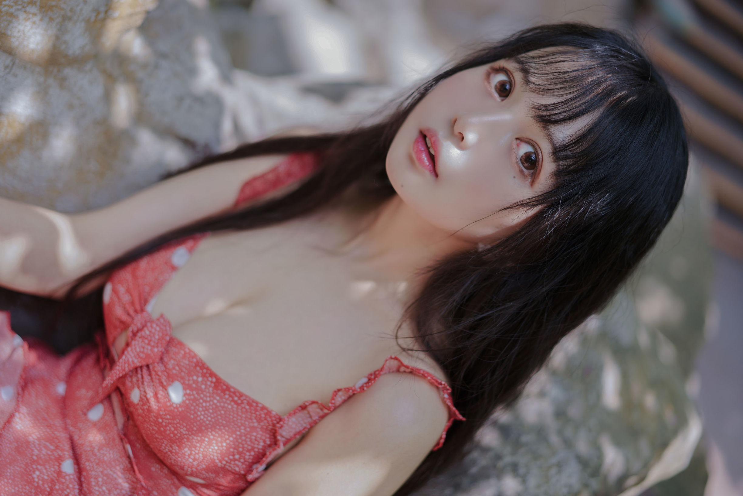 Cosplay Ảnh] Đại Mắt Mông Muội Hắc Miêu Miêu OvO - Dâu Tây