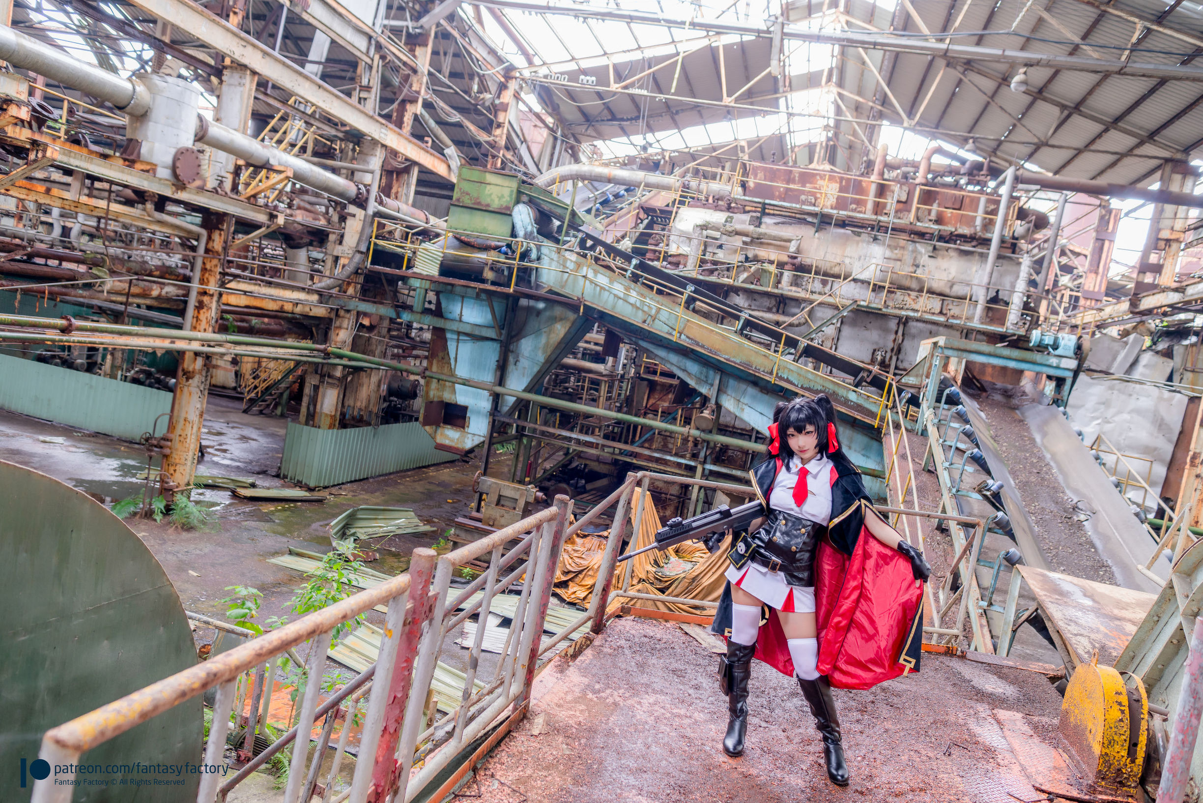 Cosplay Ảnh] Tiểu Đinh 《Fantasy Factory》 - 2019.08 Dưới nước Tất đen Cô gái hàng xóm
