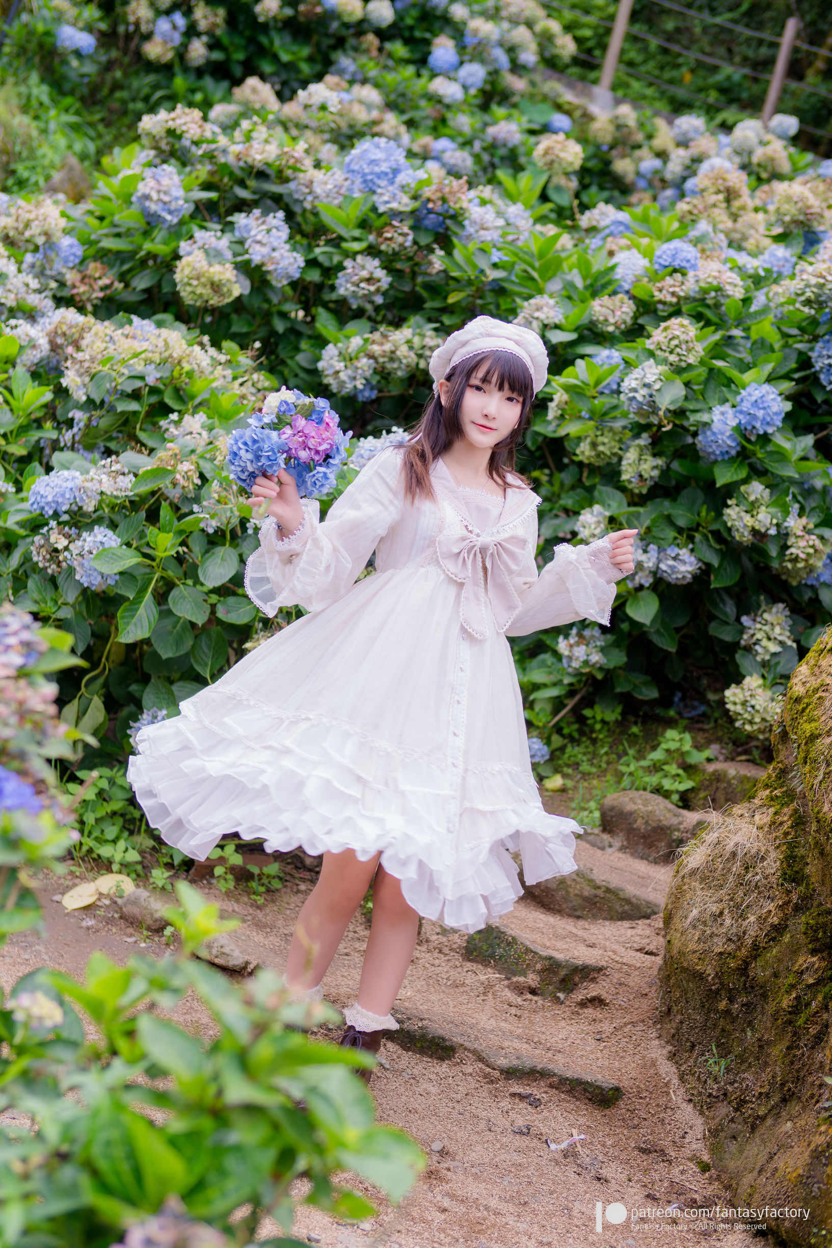 Cosplay写真] ショウディン 『Fantasy Factory』 - 2019年8月 水底 黒ストッキング 隣家の少女