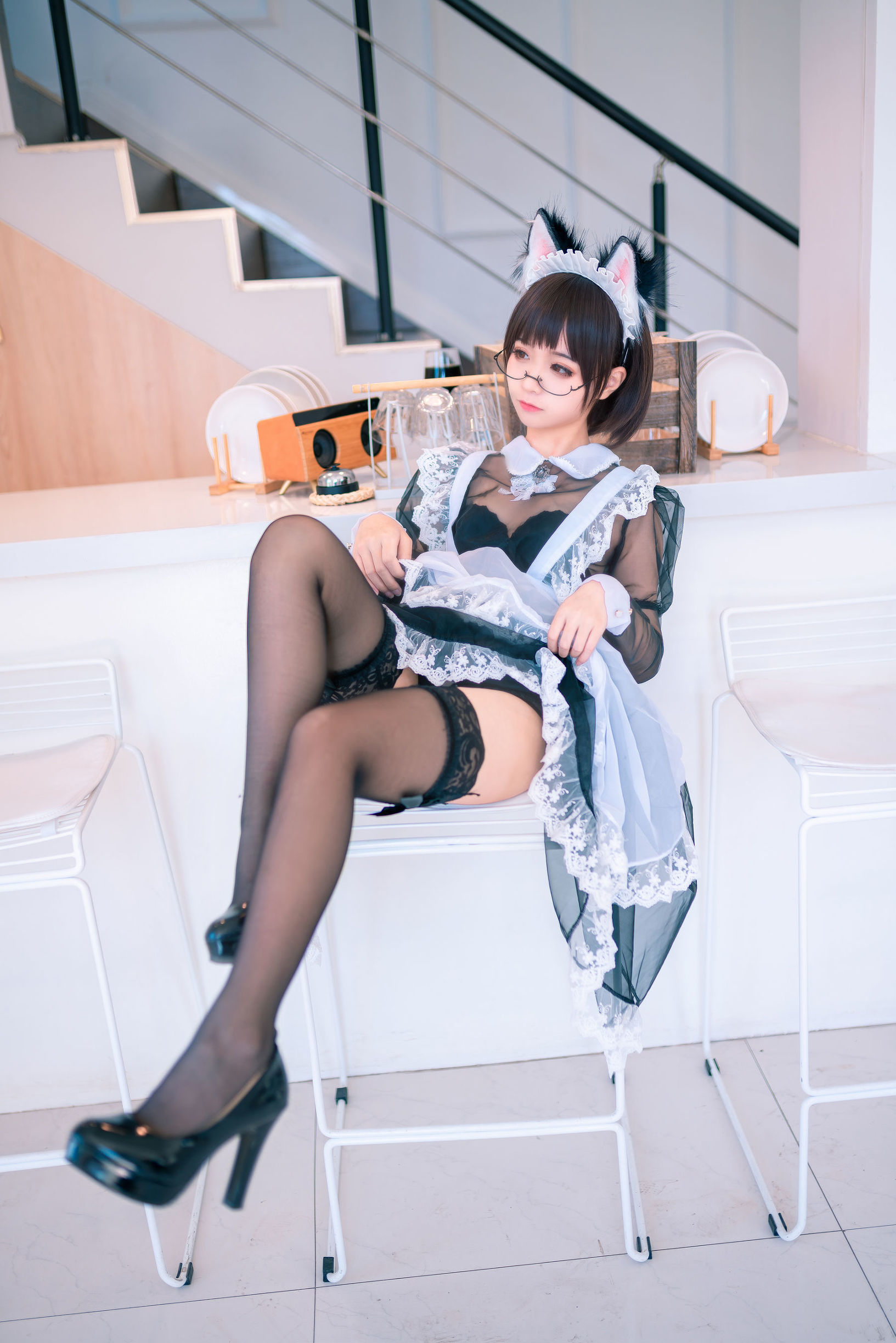 Cosplay Photos] Anime Blogger Chun Mo Mo - Transparent Maid