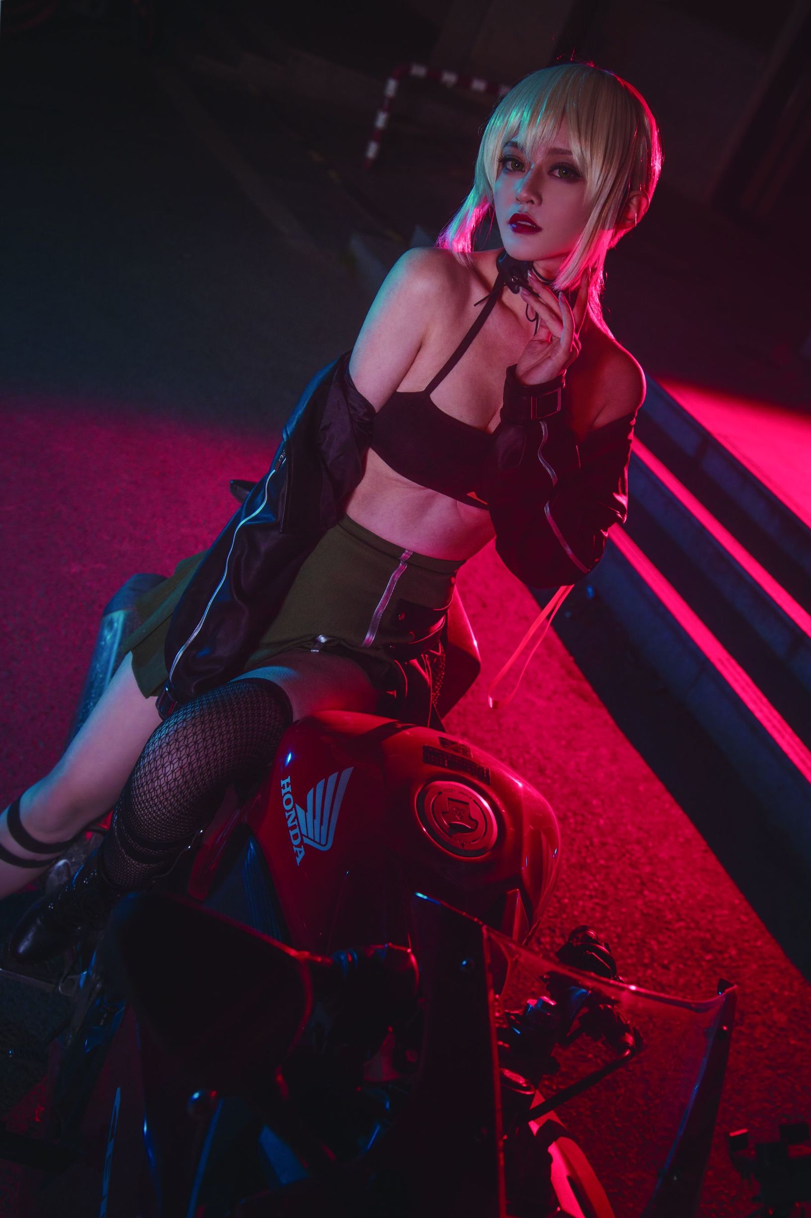Cosplay寫真] 動漫博主鐵板燒鬼舞w - 中山碼頭黑貞黑呆雙人