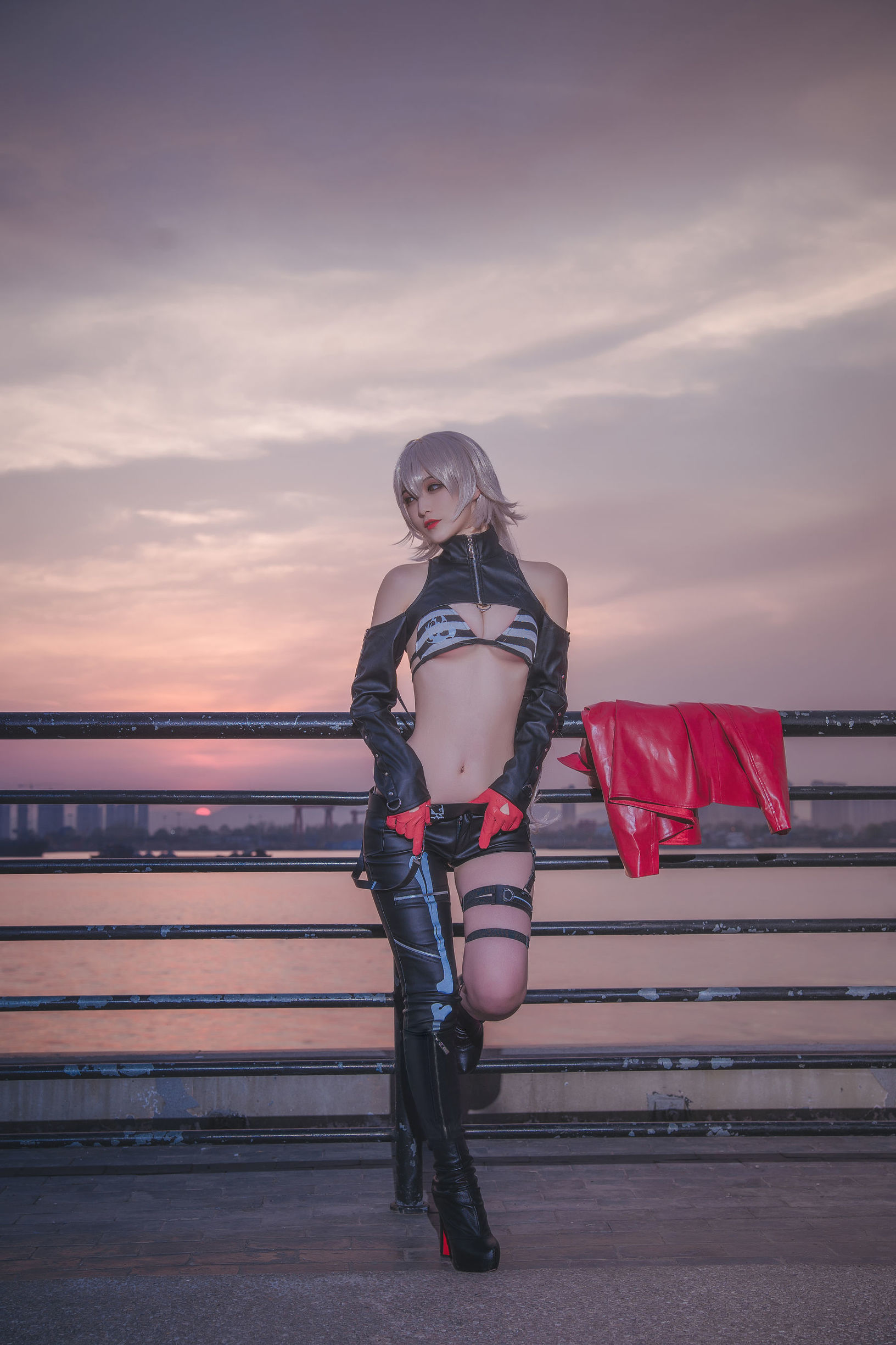 Cosplay寫真] 動漫博主鐵板燒鬼舞w - 中山碼頭黑貞黑呆雙人
