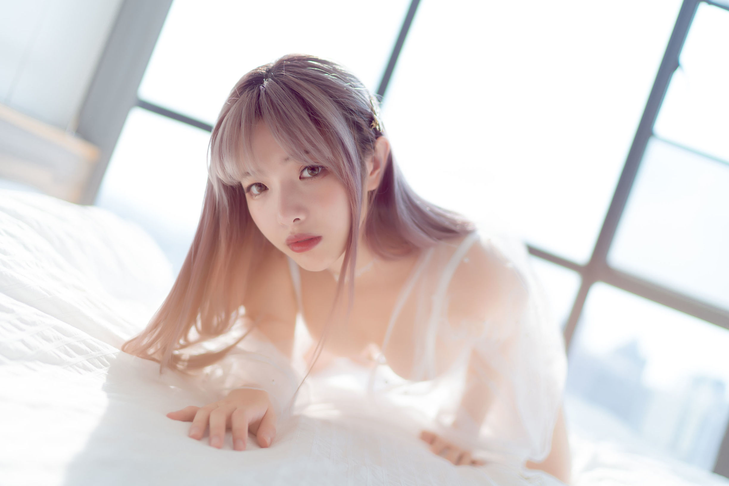 Cosplay Photos] Anime Blogger Wen Mei - White Cutout