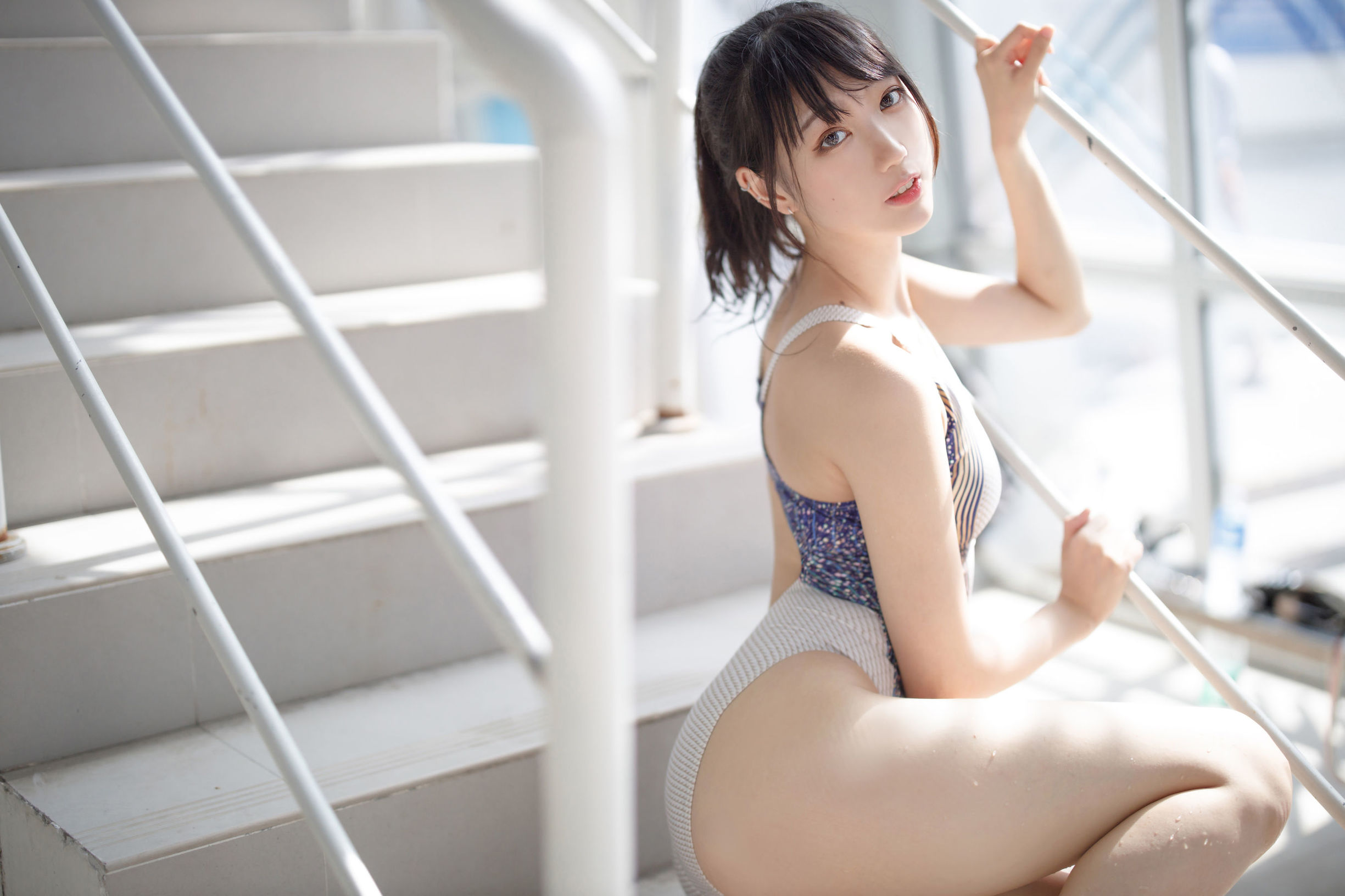 Cosplay寫真] 周叽是可愛兔兔 - 競泳