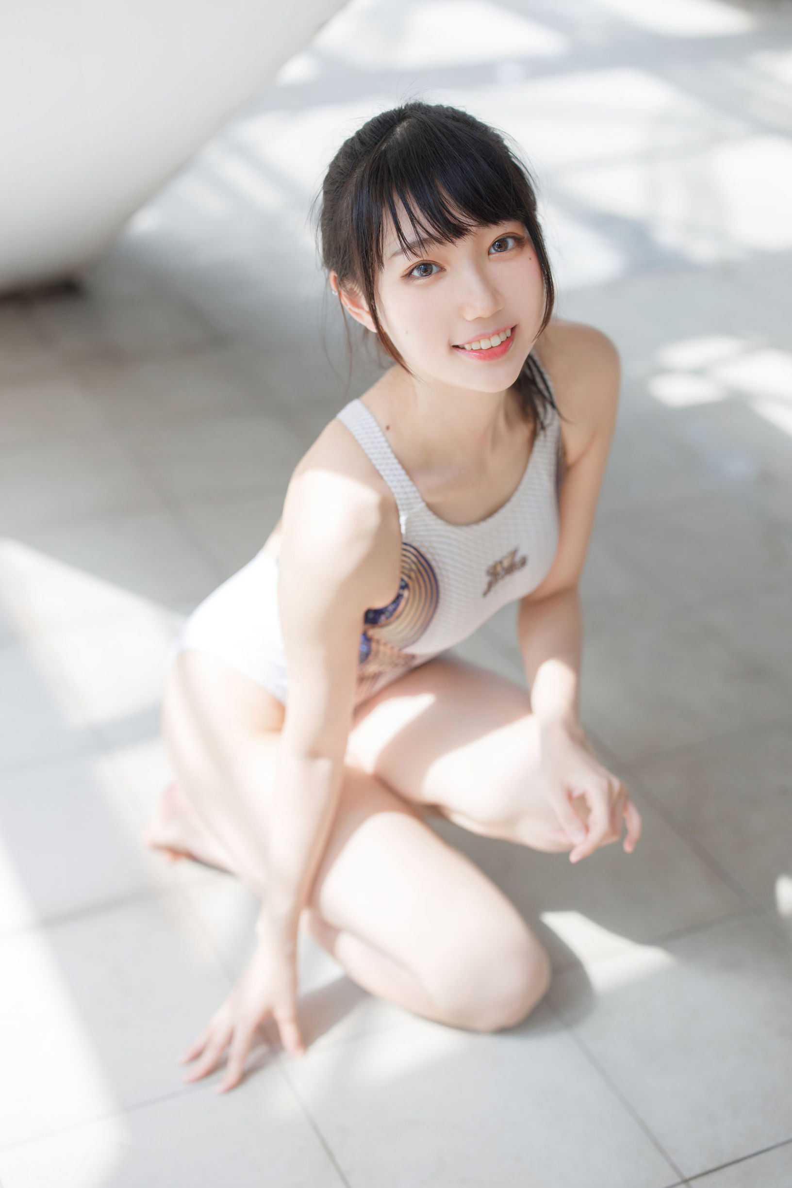 Cosplay寫真] 周叽是可愛兔兔 - 競泳