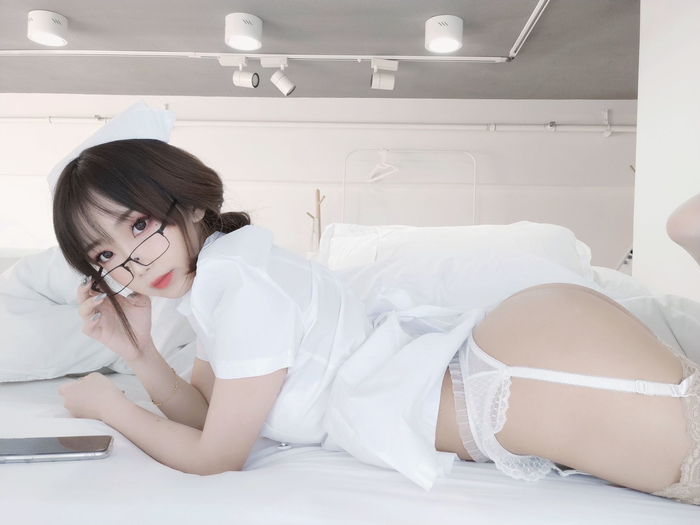 Cosplay寫真] 白嫩美少女鬼畜瑶 - 笨蛋護士