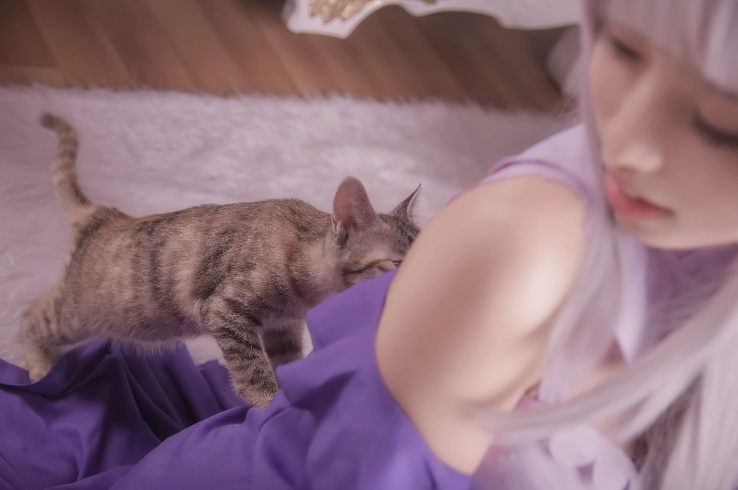 Cosplay寫真] 萌妹白易子教主 - Re:從零開始的異世界生活 艾米莉亞