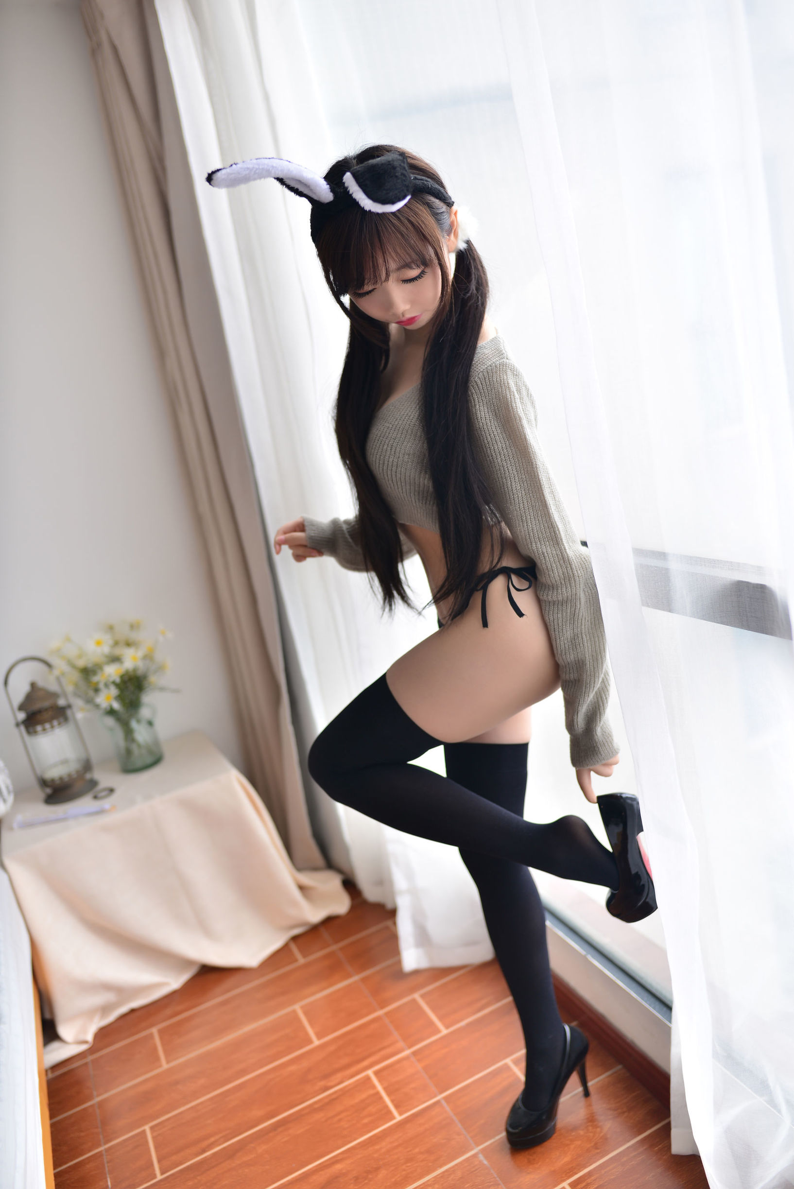 Cosplay寫真] Cos小姐姐雪琪 - 灰兔兔