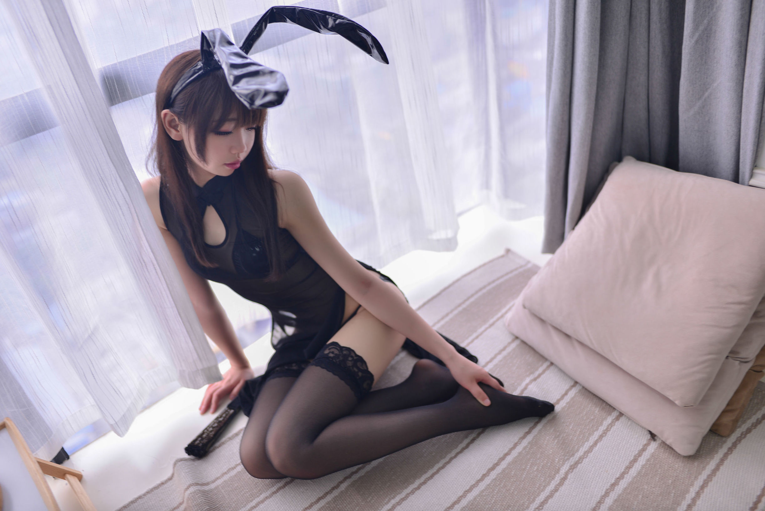 [Cosplay写真] Cos小姐姐雪琪 - 黑透旗袍兔耳